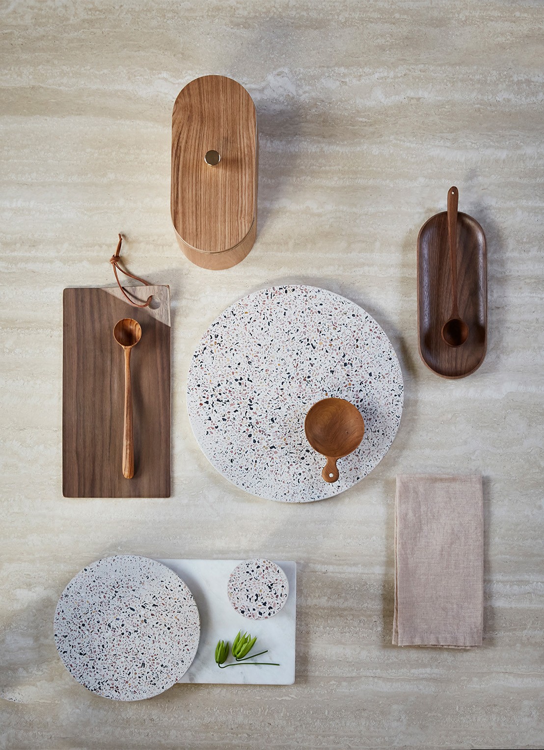 HKliving Terrazzo serveerplank 20 cm  - voorkant 2 beige