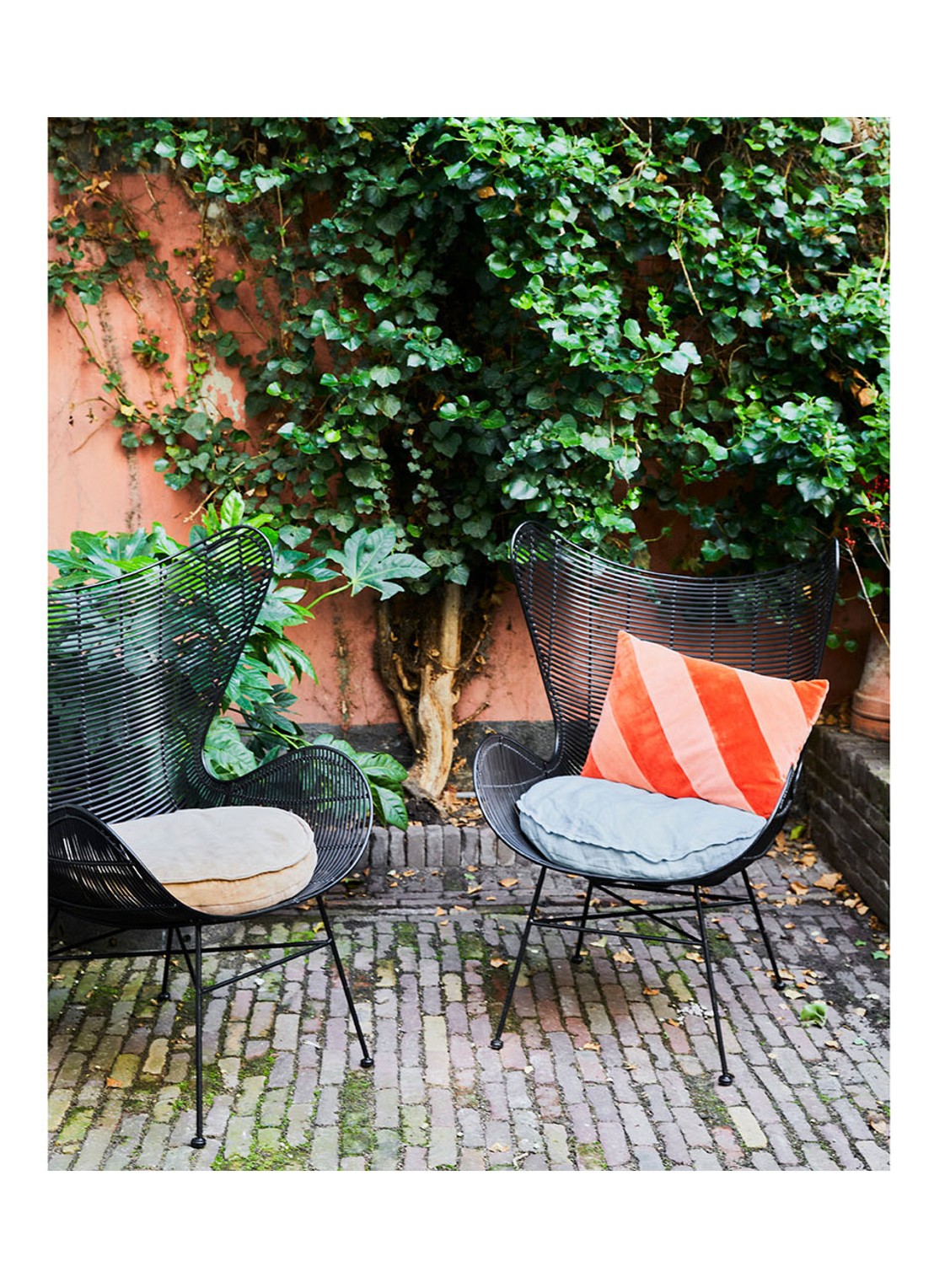 HKliving Velvet sierkussen 60 cm - voorkant 2 perzikroze