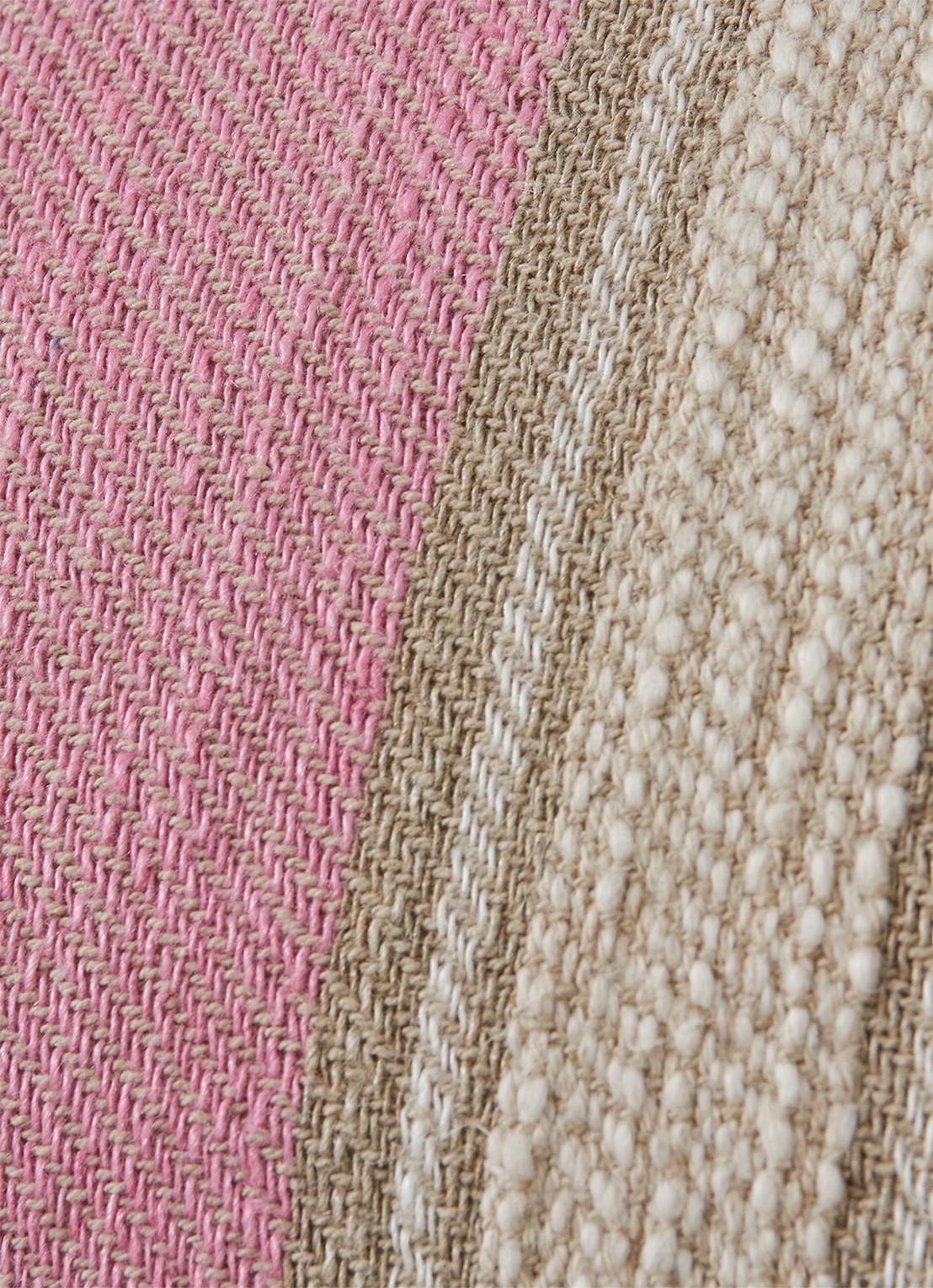 HKliving Woven Sierkussen 40 x 60 cm - detail 4 roze