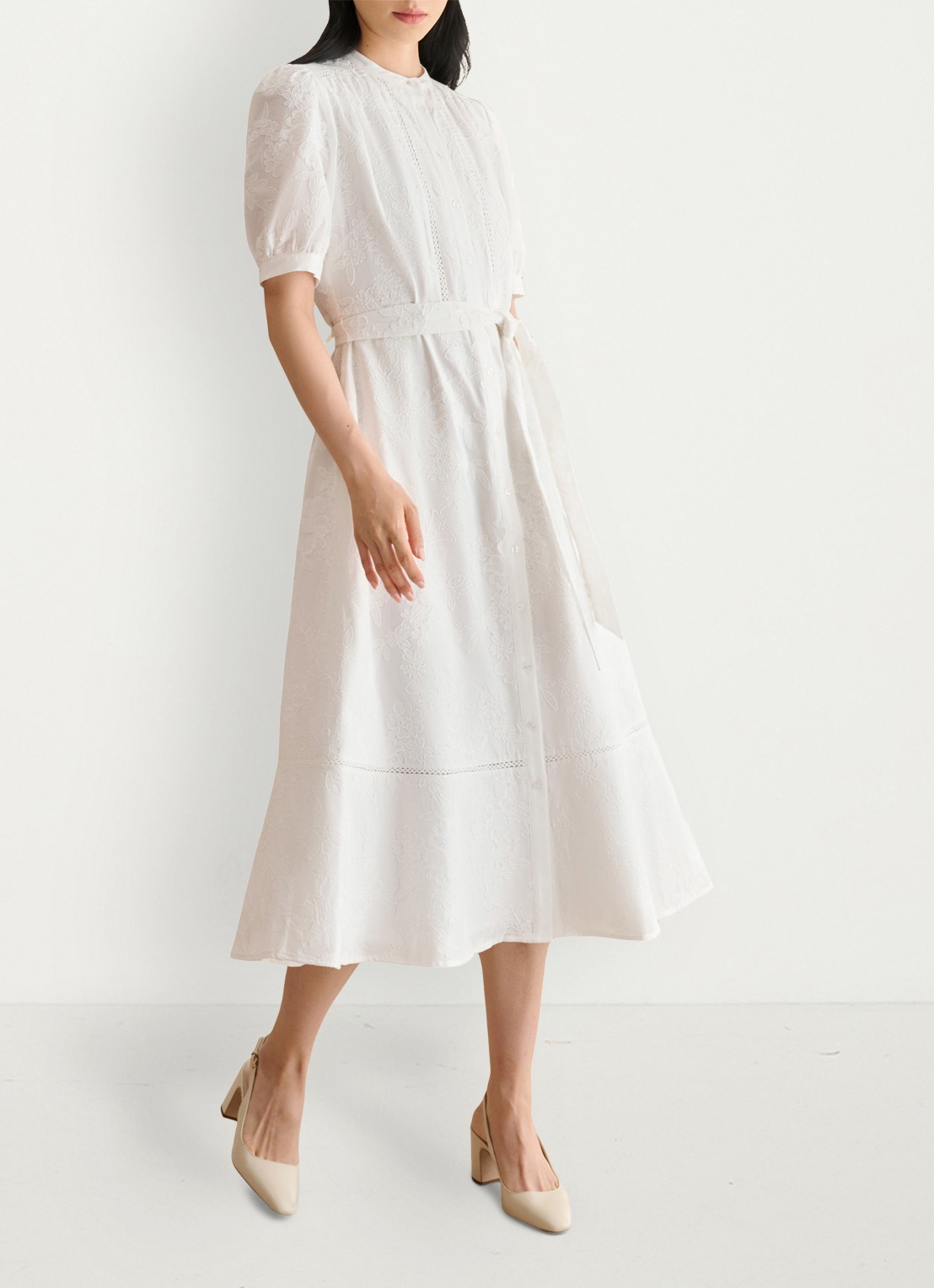 Hobbs Amani midi jurk met borduring en strikceintuur - detail 2 wit