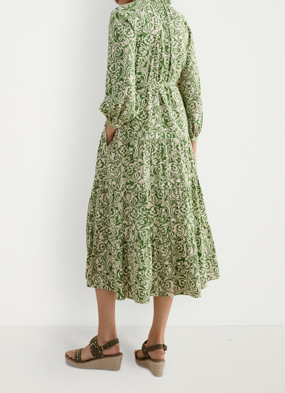 Hobbs Amaris midi tuniekjurk met bloemenprint - achterkant groen