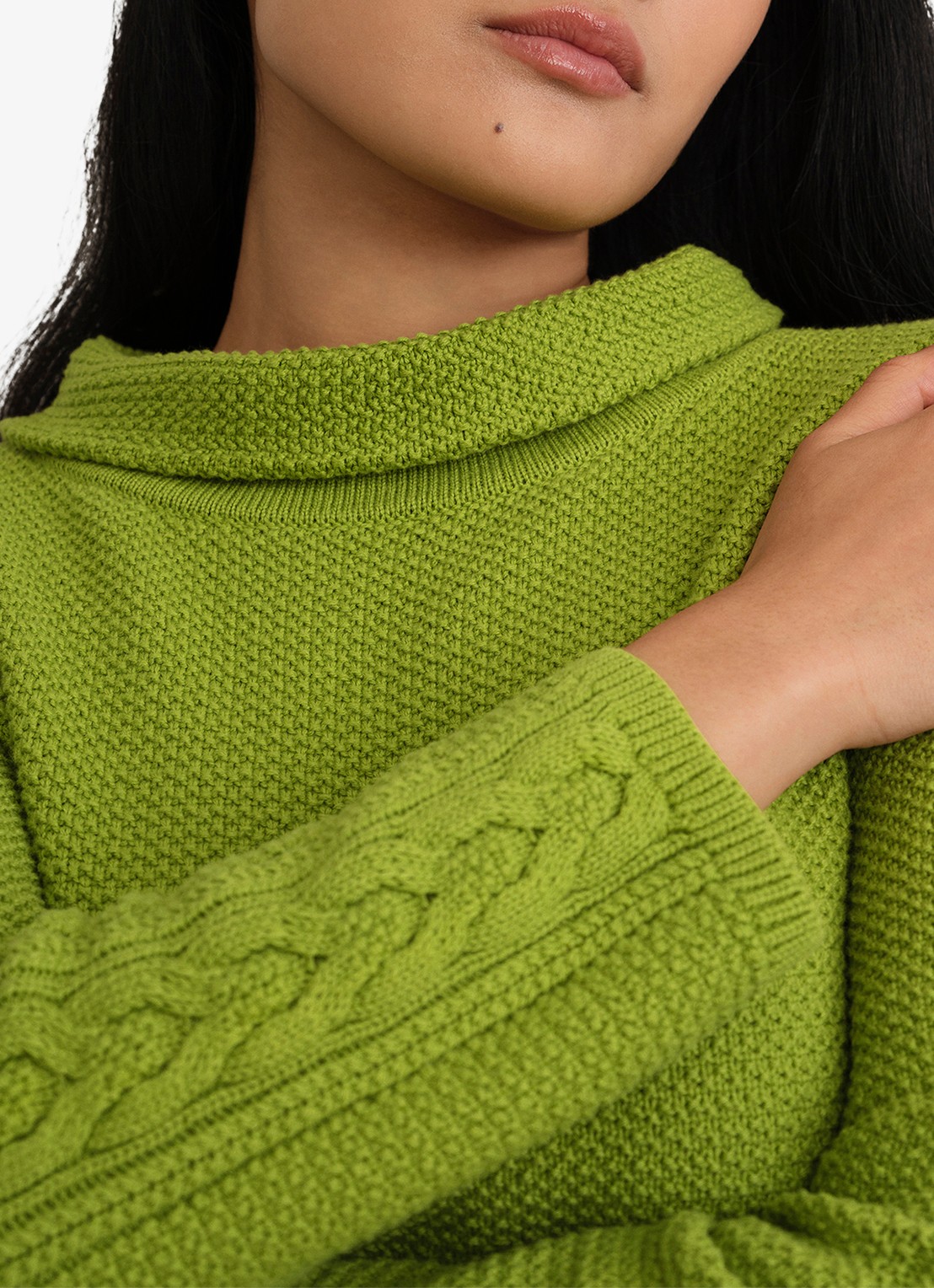 Hobbs Camilla grofgebreide trui met col - detail 4 groen