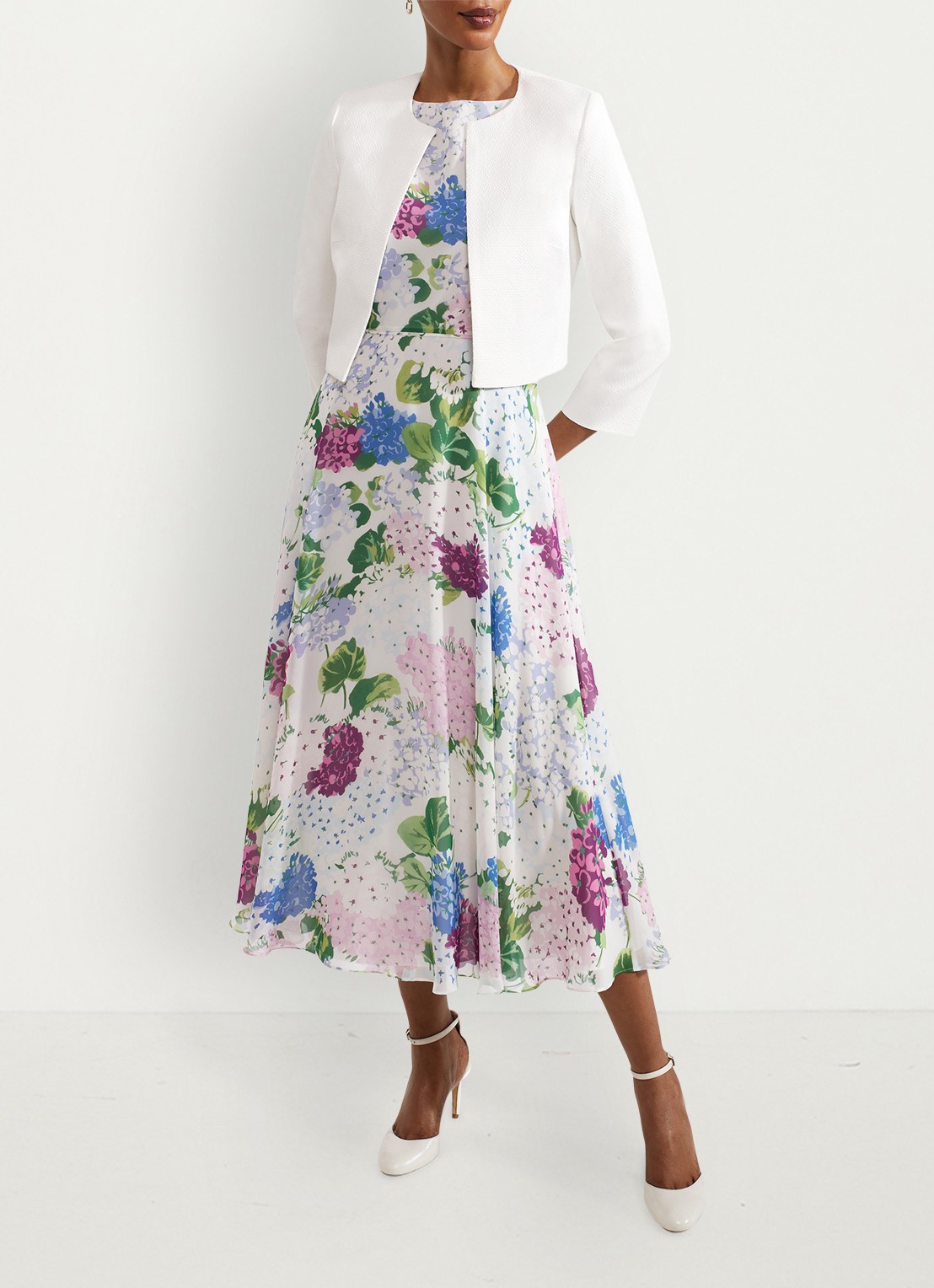 Hobbs Elize bolero met schoudervulling - voorkant 3 gebroken wit