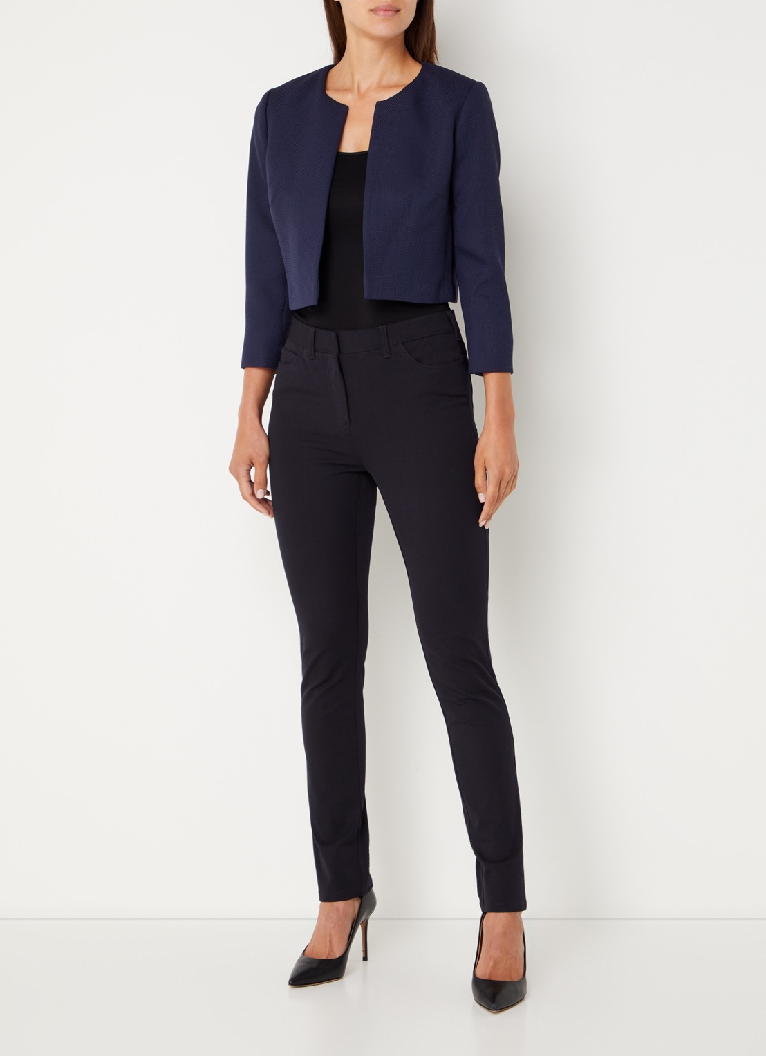 Hobbs Elize bolero met structuur - voorkant 3 donkerblauw