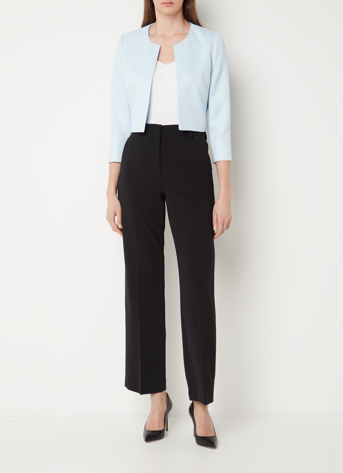 Hobbs Elize bolero met structuur - voorkant 4 lichtblauw