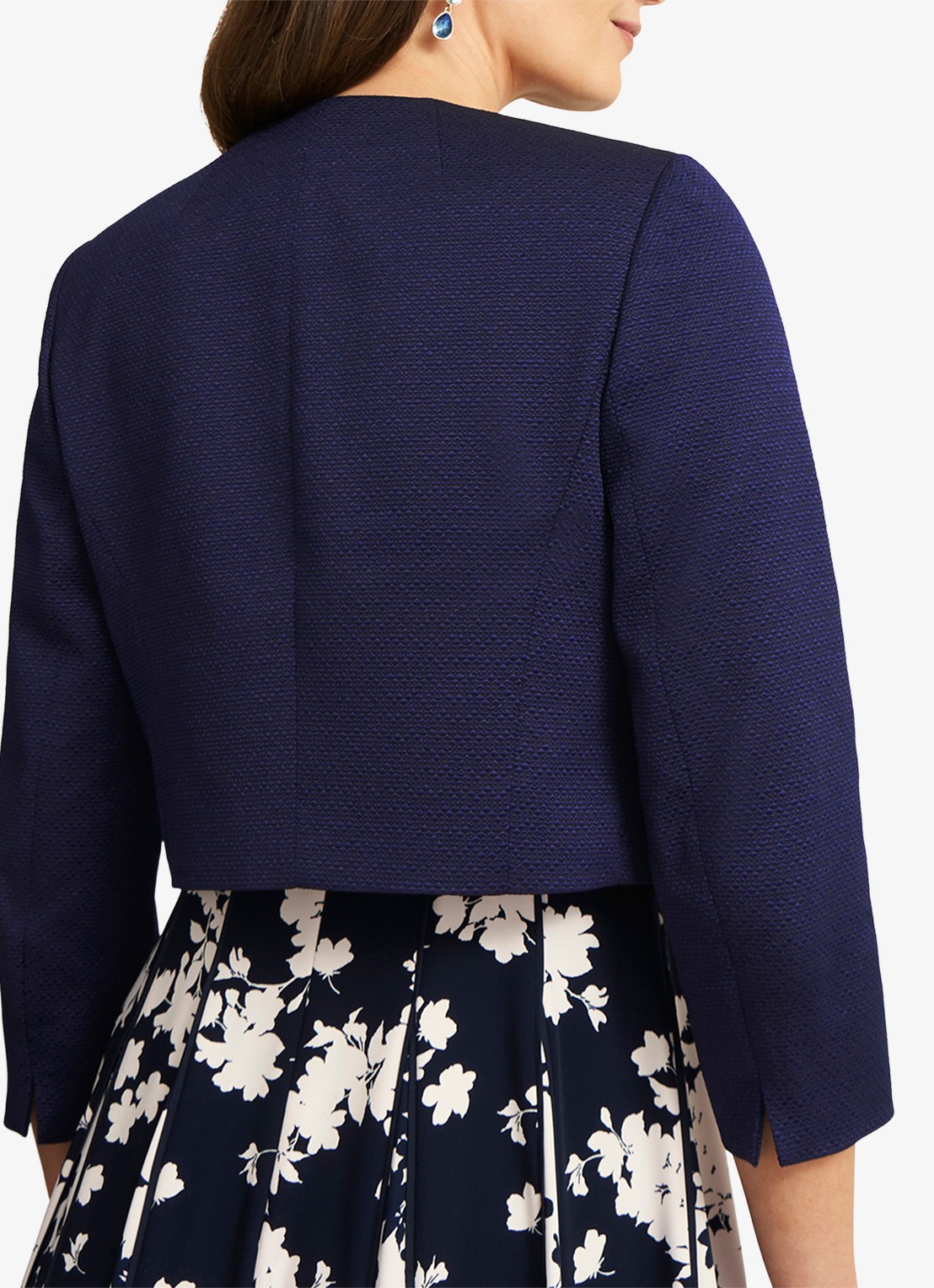 Hobbs Elize bolero met structuur - achterkant donkerblauw