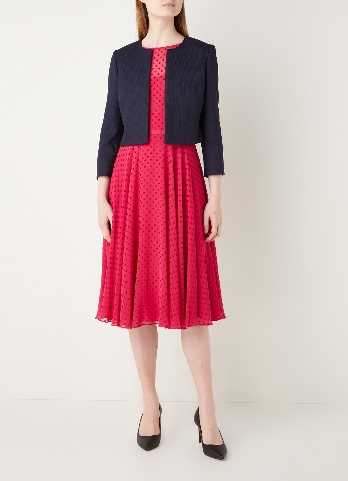Hobbs Elize cropped blazer met structuur - voorkant 2 donkerblauw