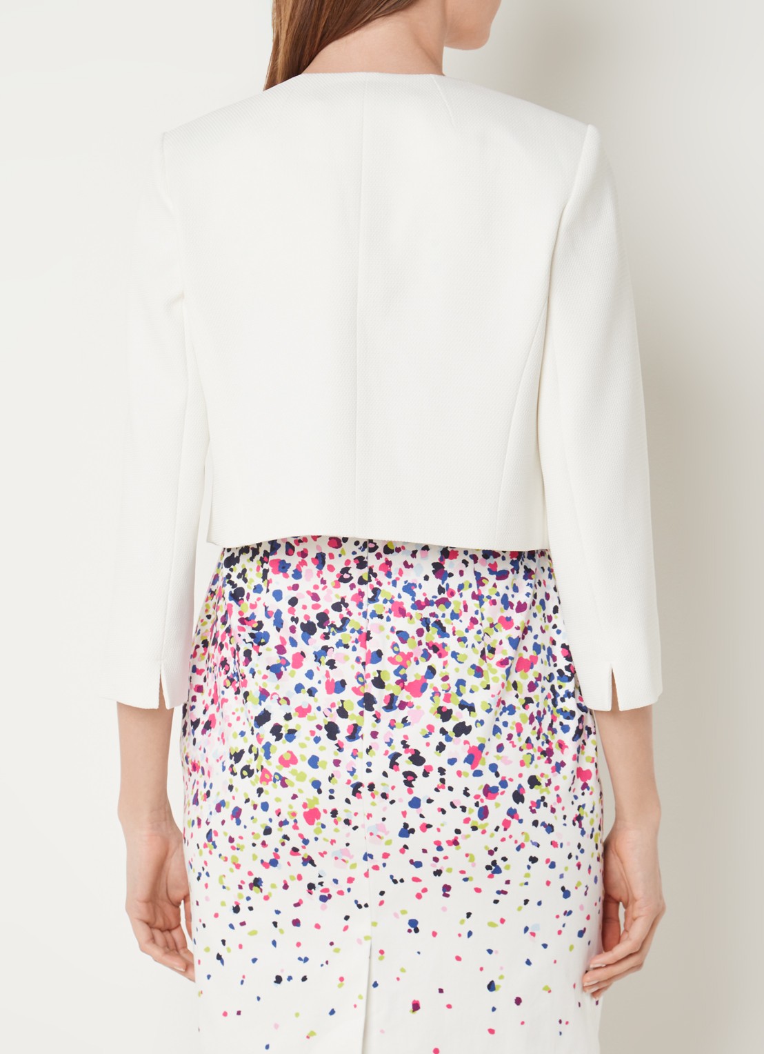 Hobbs Elize cropped blazer met structuur - achterkant wit