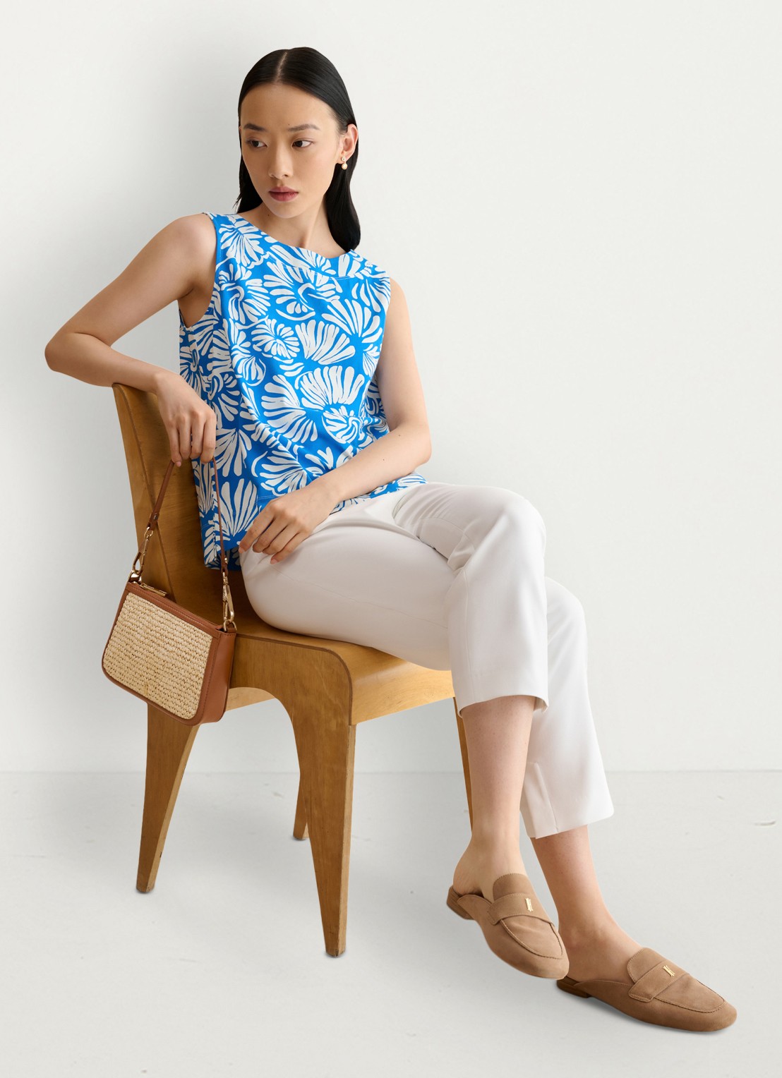 Hobbs Fern top met print - detail 5 blauw