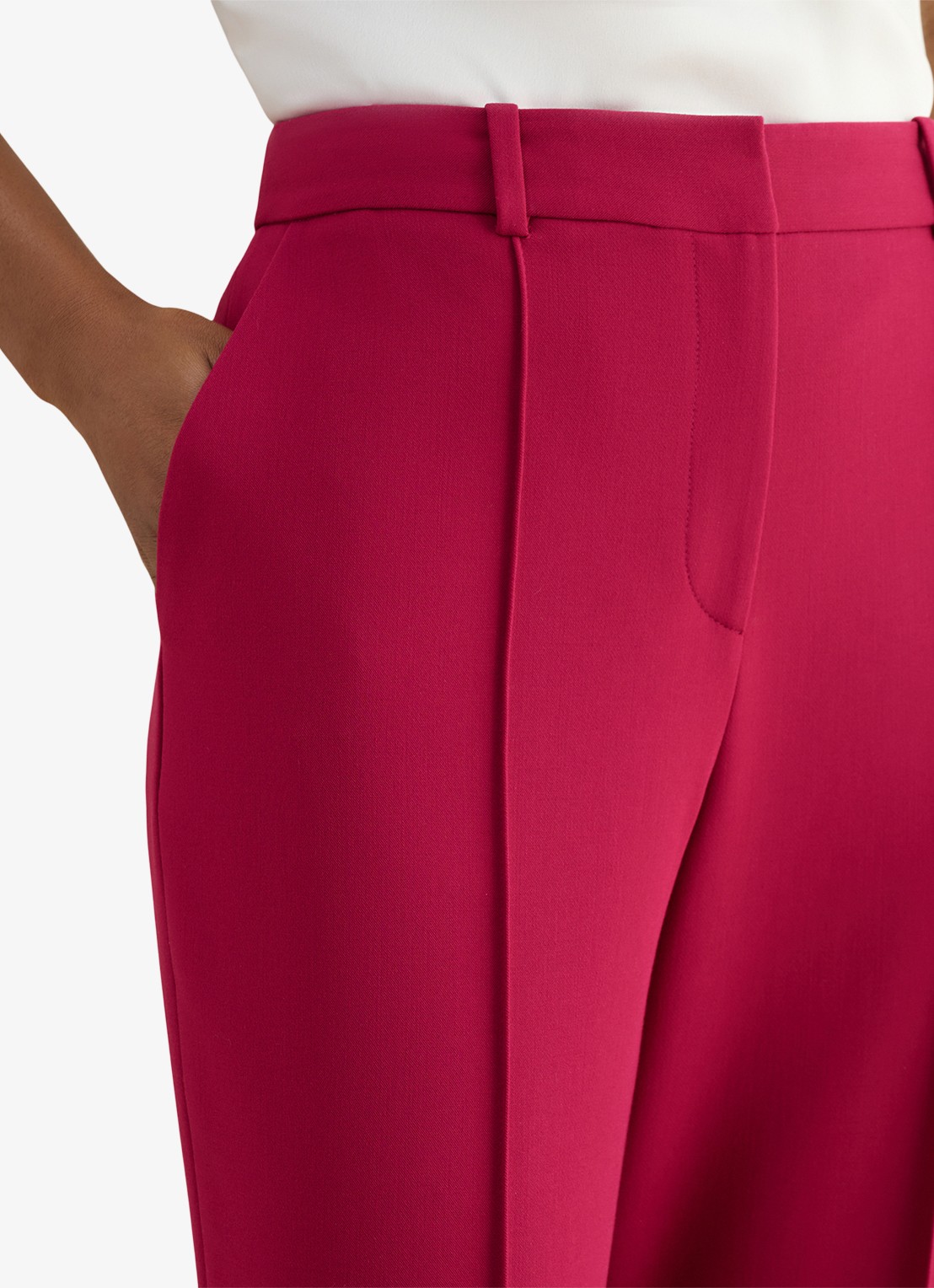 Hobbs Gemma mid waist straight fit pantalon met siernaad - detail 5 cranberryrood
