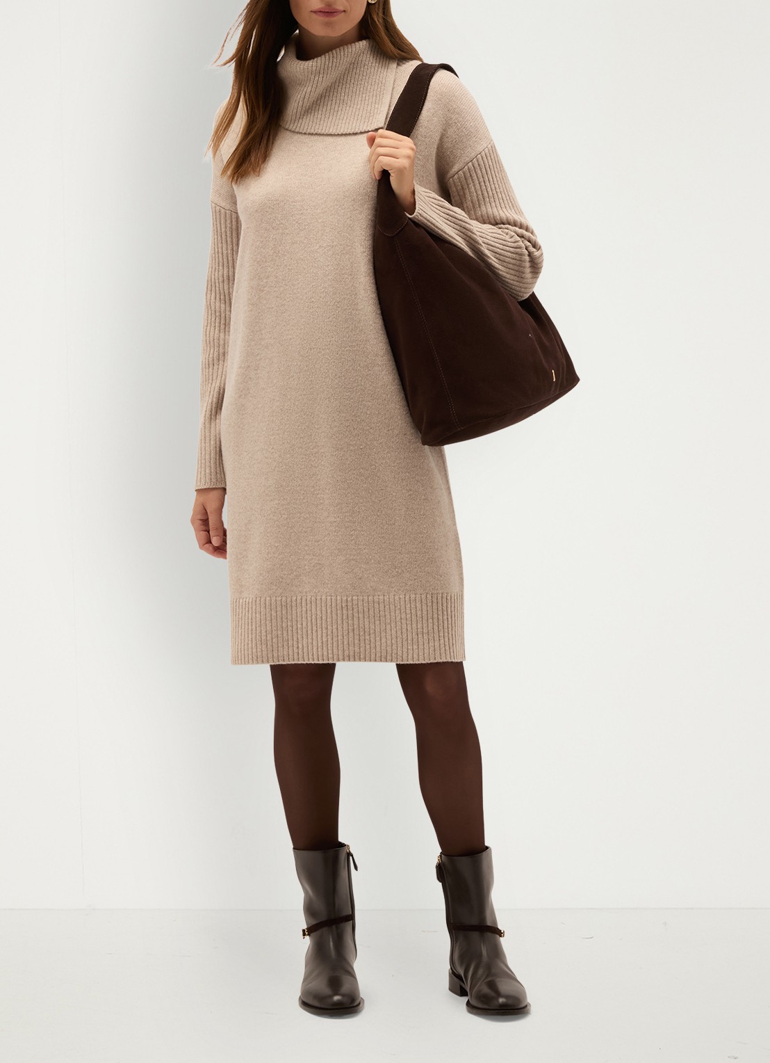 Hobbs Irene midi trui-jurk in wolblend - detail beige