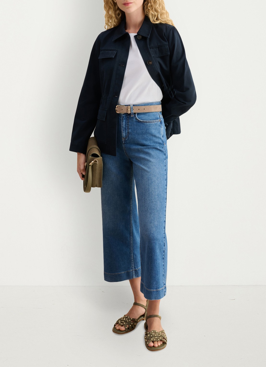 Hobbs Ivana T-shirt met broderie  - voorkant 2 wit