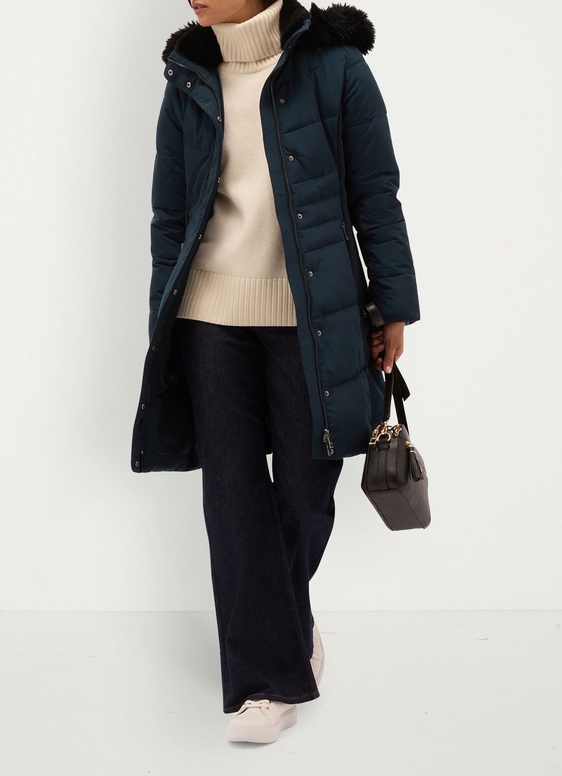 Hobbs Jaymie pufferjas met afneembare capuchon - detail blauw