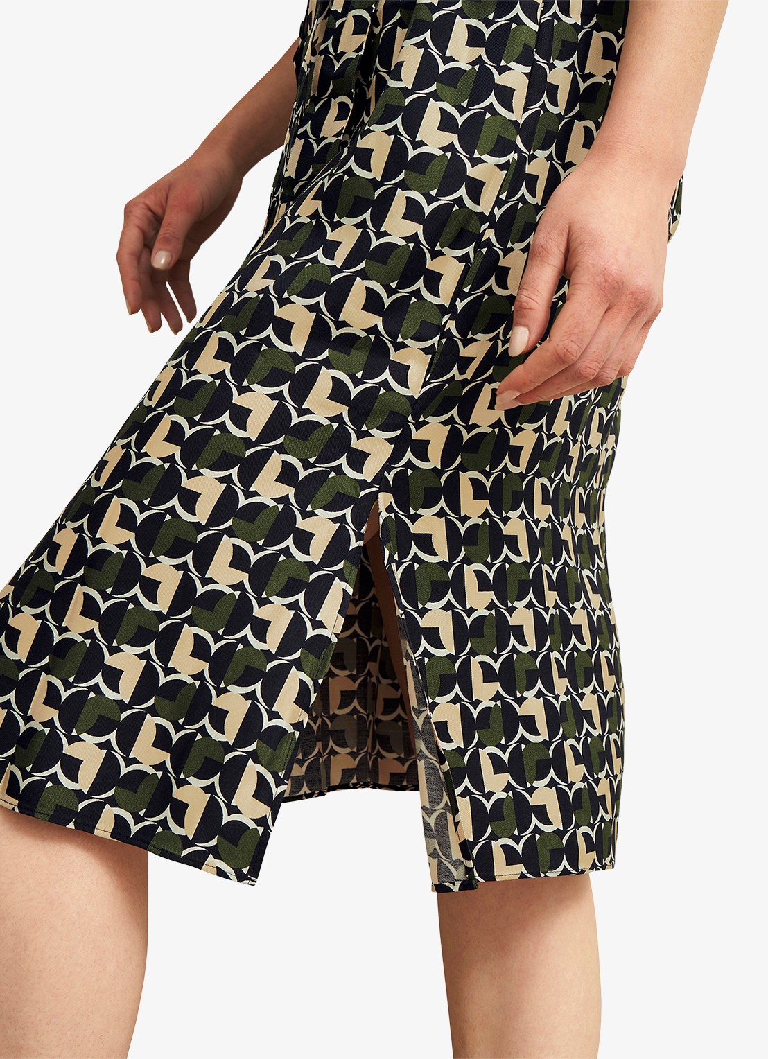 Hobbs Kalinda midi blousejurk met grafische print - detail 5 legergroen