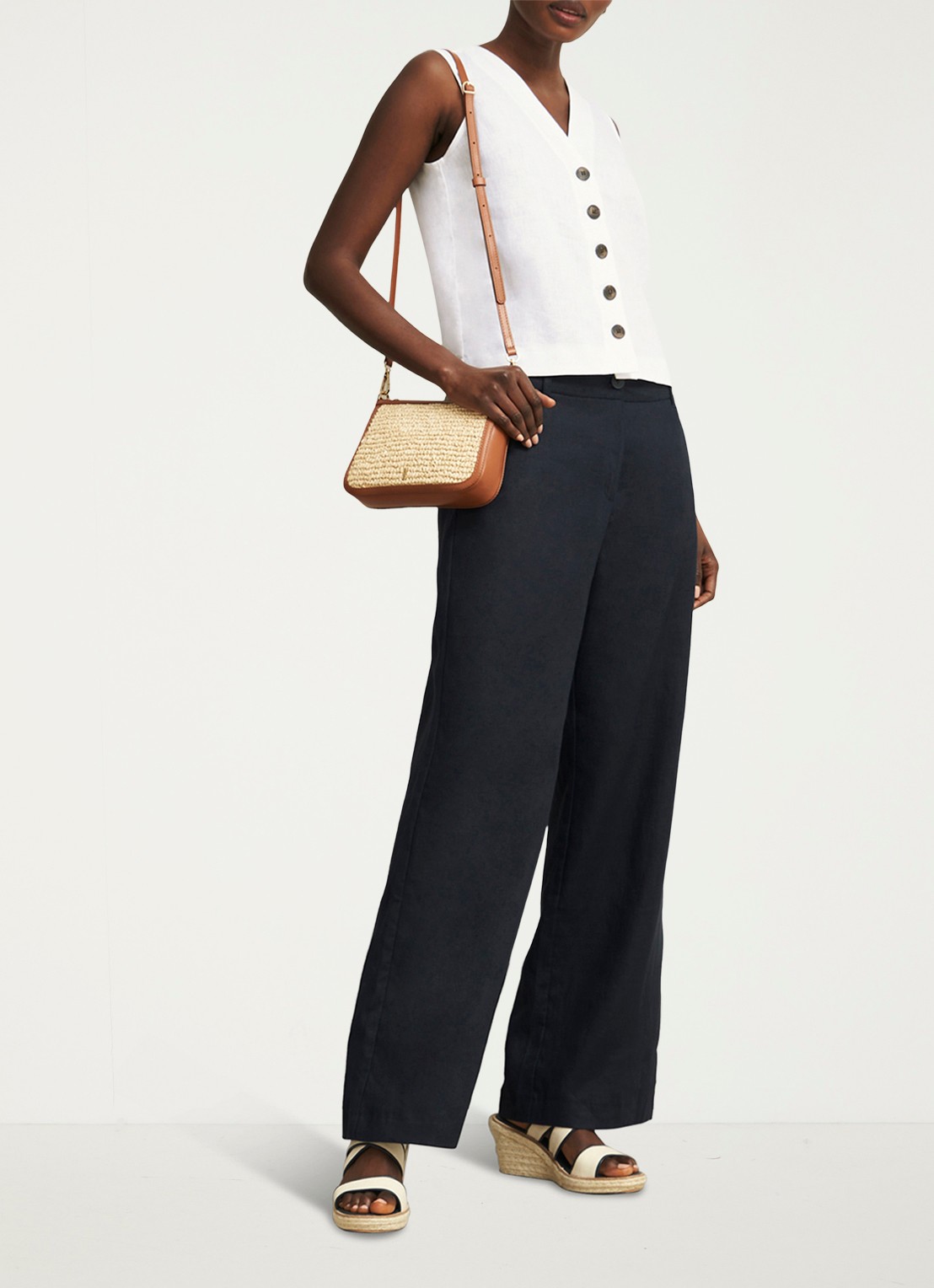 Hobbs Kaylee top van linnen - voorkant 6 wit