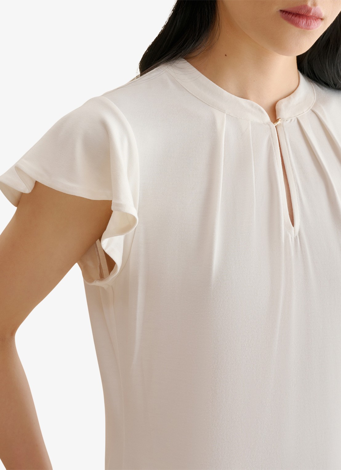 Hobbs Lila top met keyhole - detail 5 gebroken wit