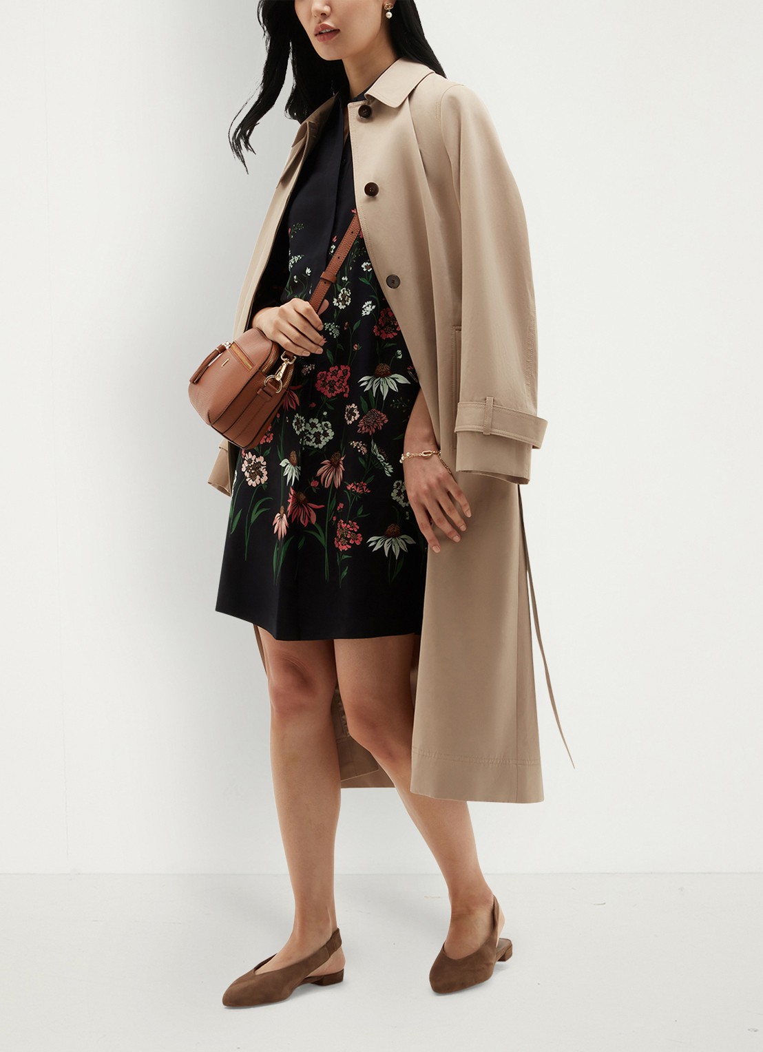 Hobbs Marci mini blousejurk met bloemenprint - detail 4 donkerblauw