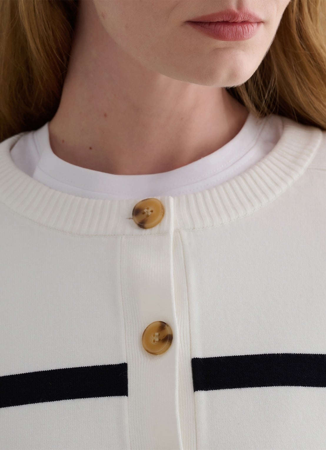 Hobbs Megan fijngebreid vest met streepprint  - detail 4 ivoor