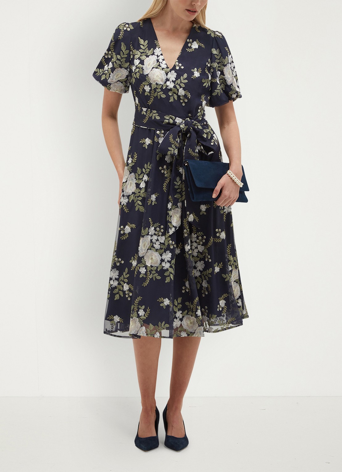 Hobbs Midi jurk met bloemenprint met V-hals - detail 3 donkerblauw