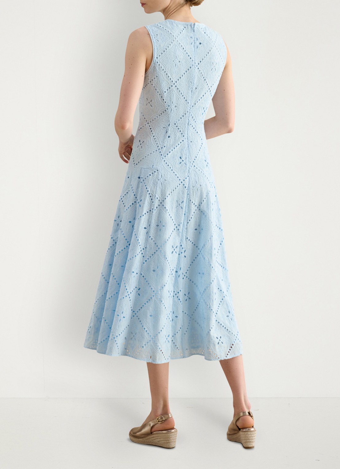 Hobbs Midi jurk met borduring - achterkant 5 lichtblauw