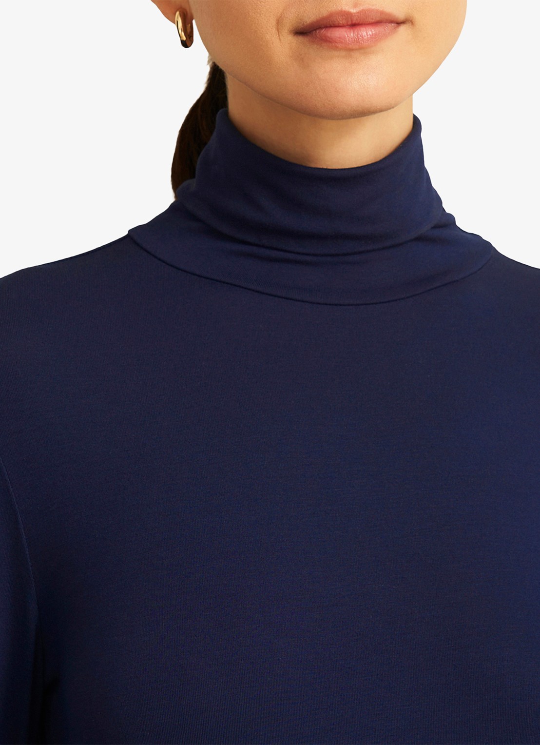 Hobbs Mischa top met col - detail 2 donkerblauw