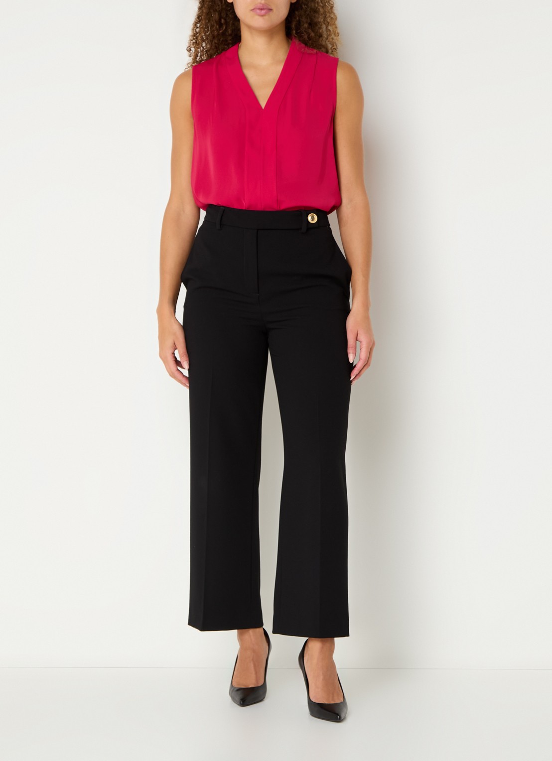 Hobbs Shelley top met V-hals - voorkant 3 fuchsia