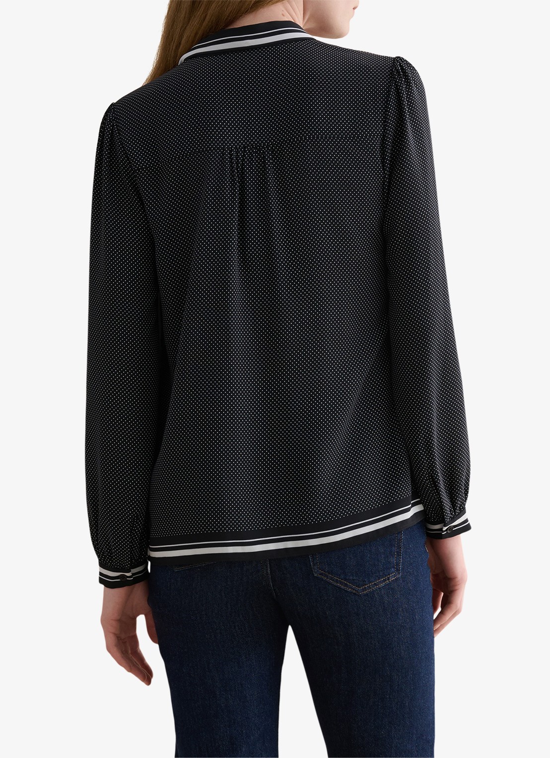 Hobbs Valerie blouse met stippenprint en sjaalkraag - achterkant 5 donkerblauw