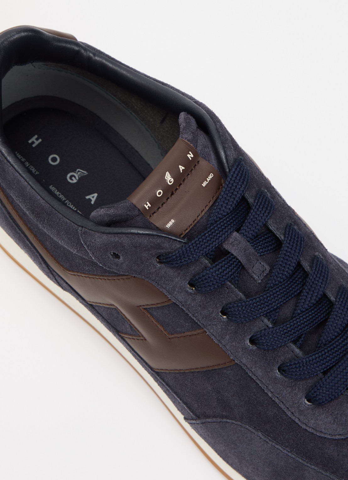 Hogan Allacciato sneaker van suède - detail 6 donkerblauw
