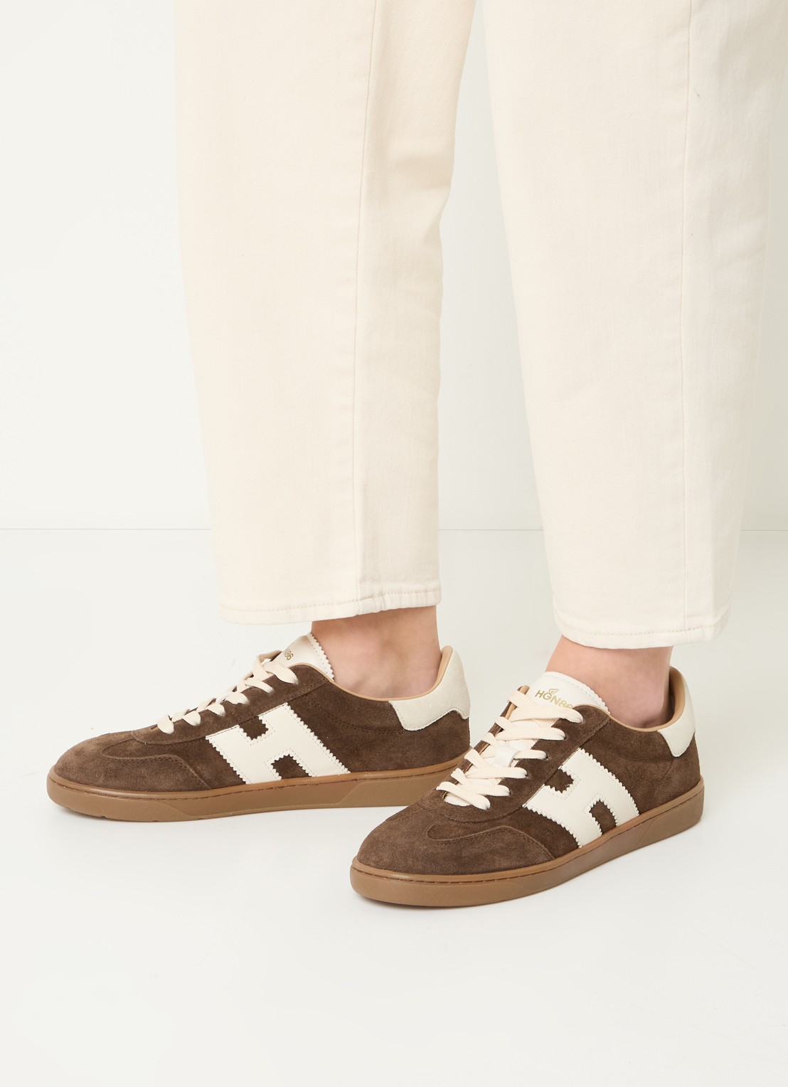 Hogan Cool sneaker van suède met logo - voorkant 6 donkerbruin