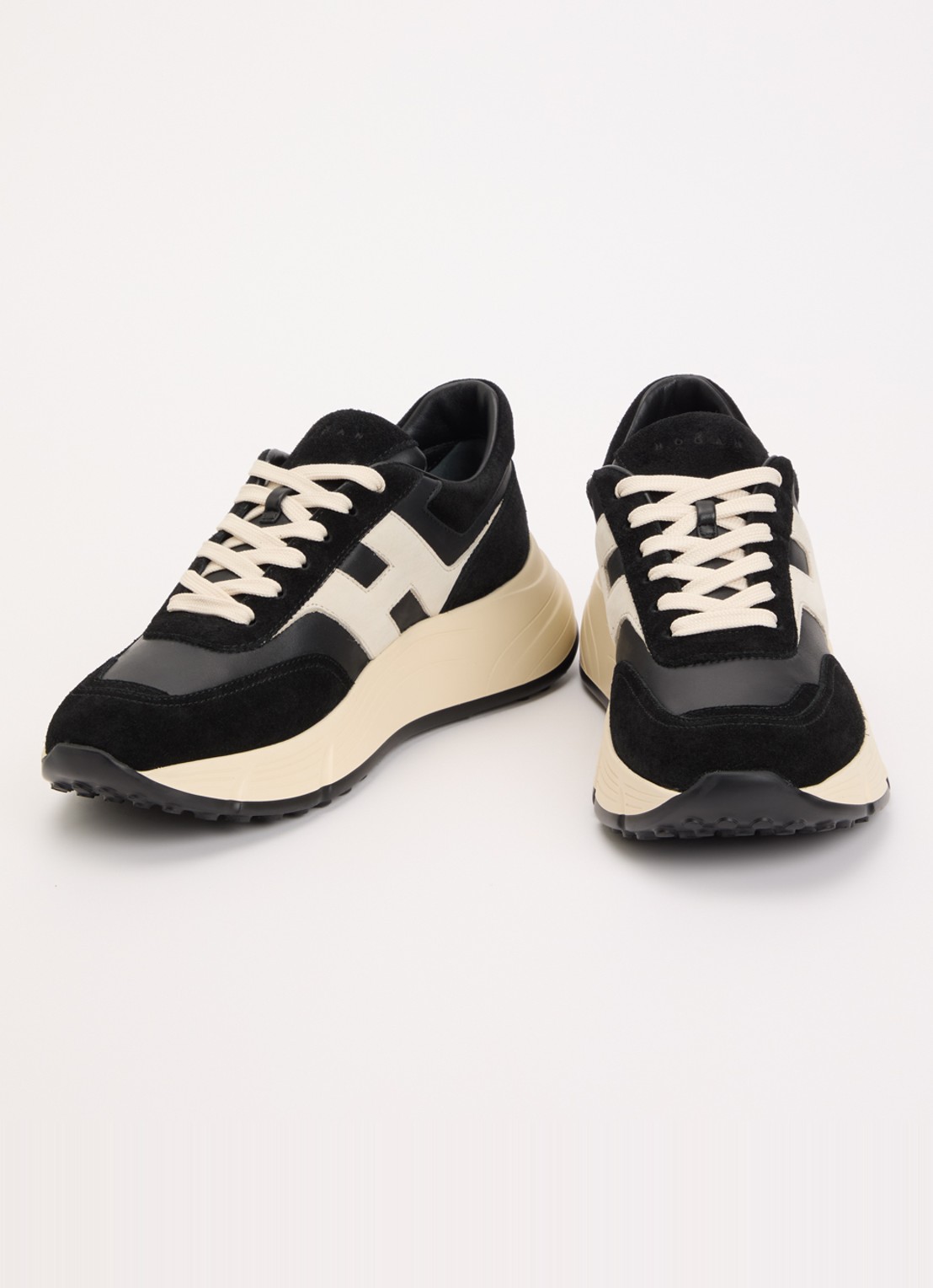 Hogan H669 sneaker van leer met suède details - detail 4 zwart