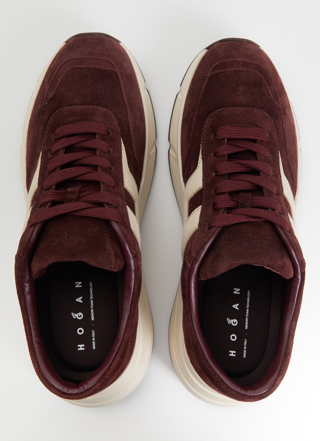 Hogan Hifi sneaker van suède - detail 2 bordeauxrood