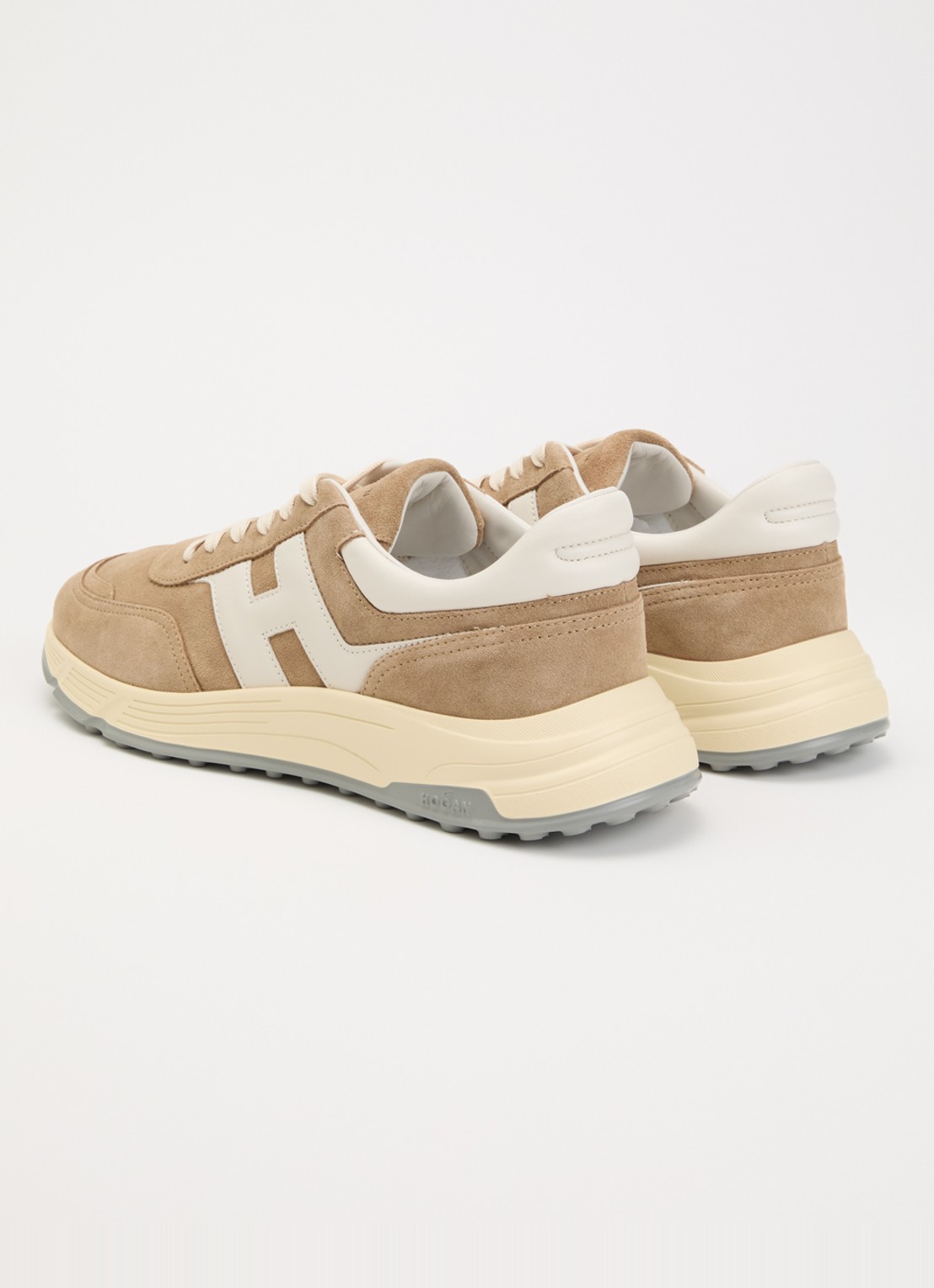 Hogan Hyperlight sneaker van suède met details van leer - achterkant zand