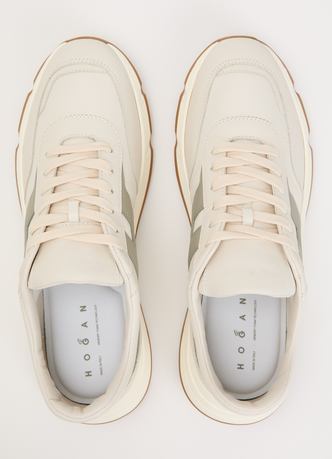 Hogan Hyperlight Hyperactive Hogan Hyperlight sneaker van suède met details van leer • Creme • de ...