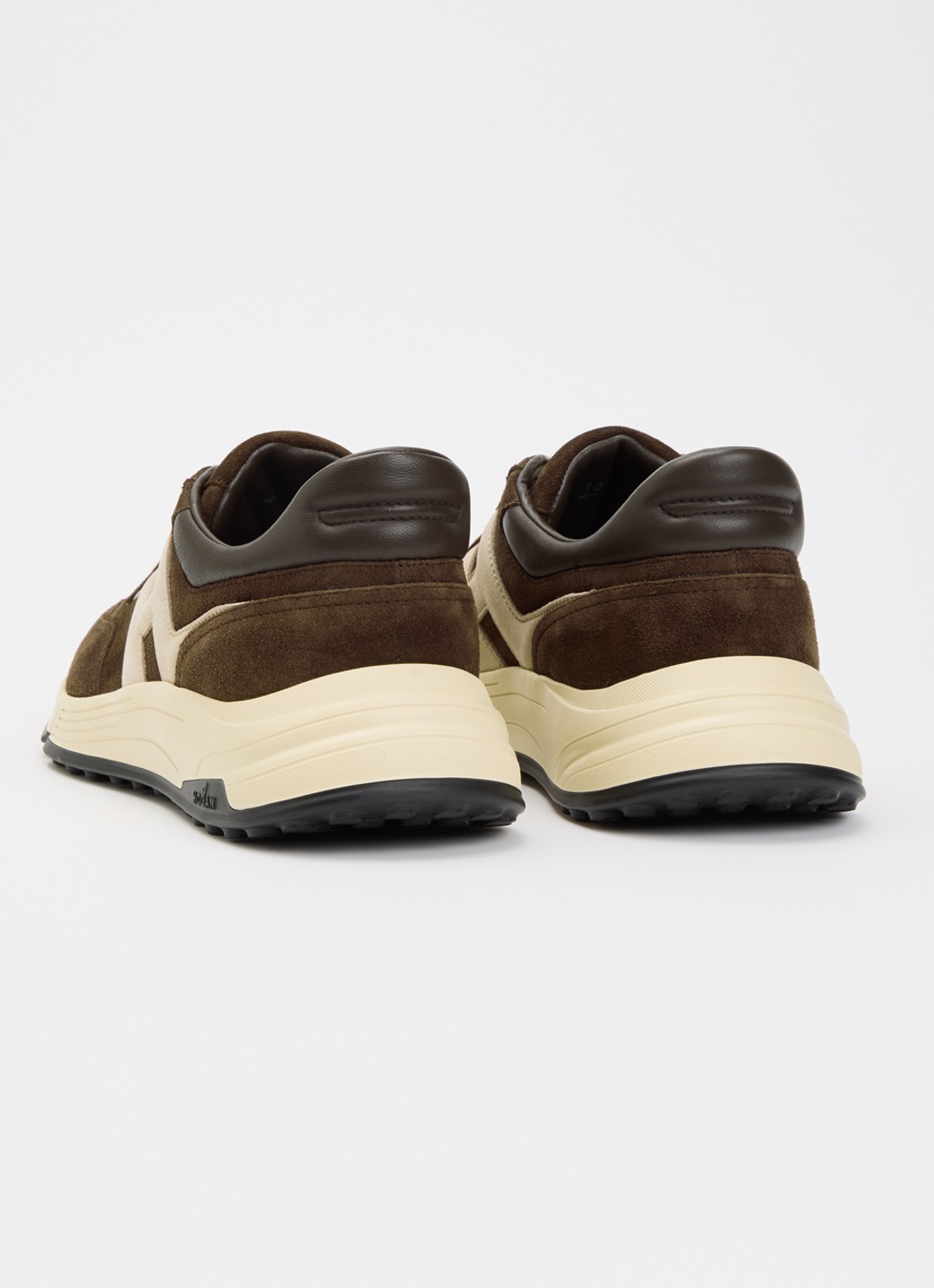 Hogan Hyperlight sneaker van suède - achterkant bruin