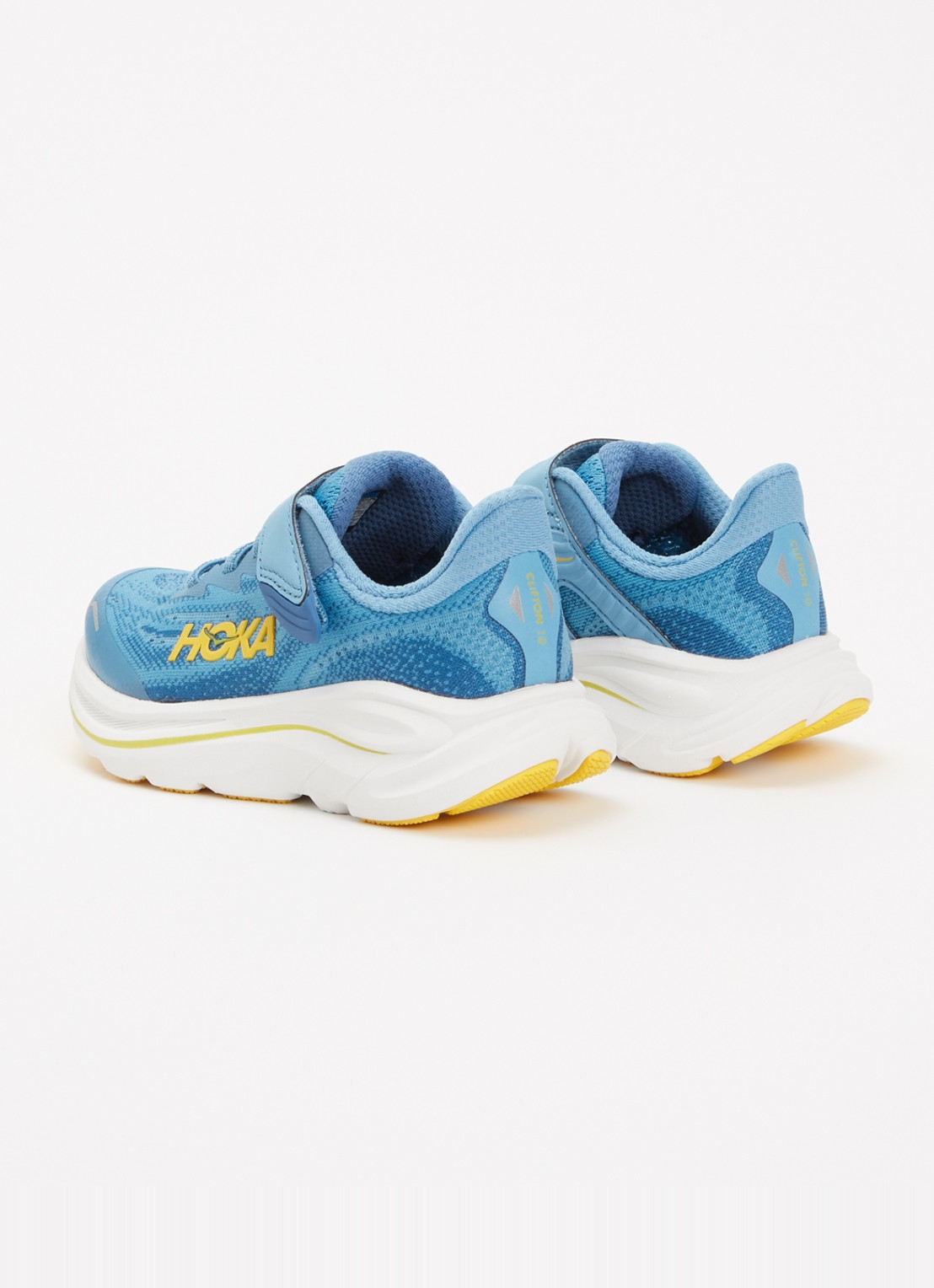 HOKA Clifton 10 hardloopschoen met gebreid bovenwerk en logo - achterkant 4 blauw