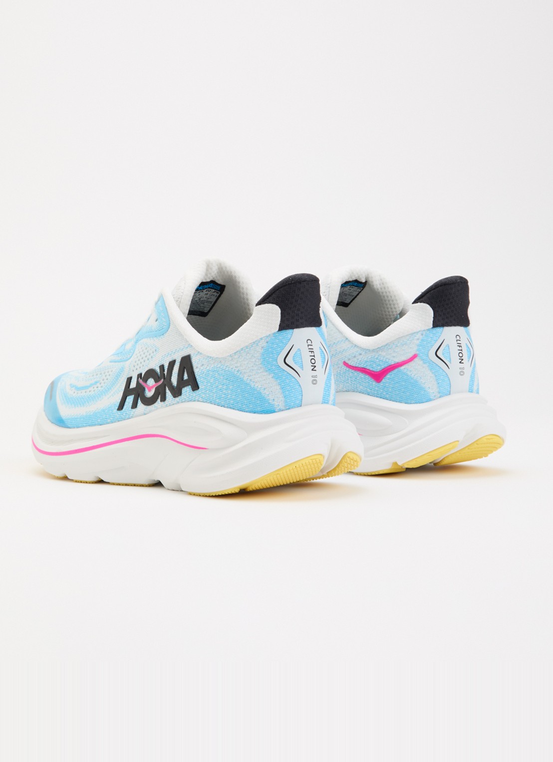 HOKA Clifton 10 sneaker met mesh details - achterkant 2 lichtblauw