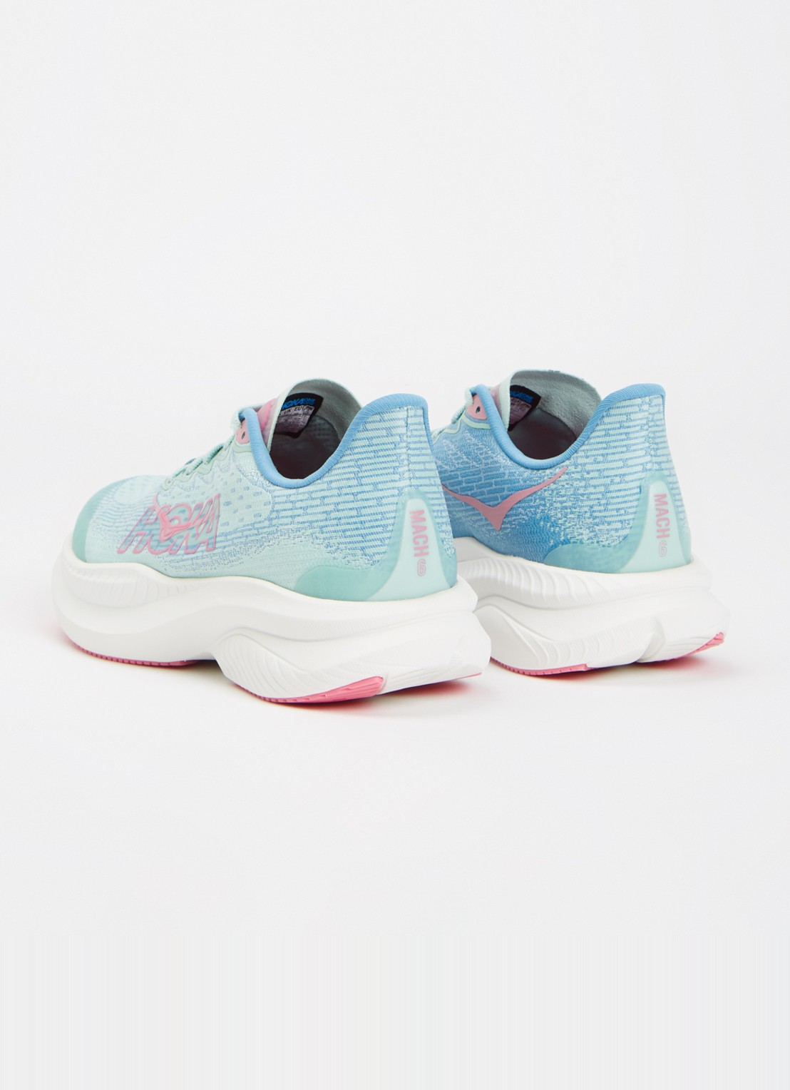 HOKA Mach 6 hardloopschoen met mesh details - achterkant mint