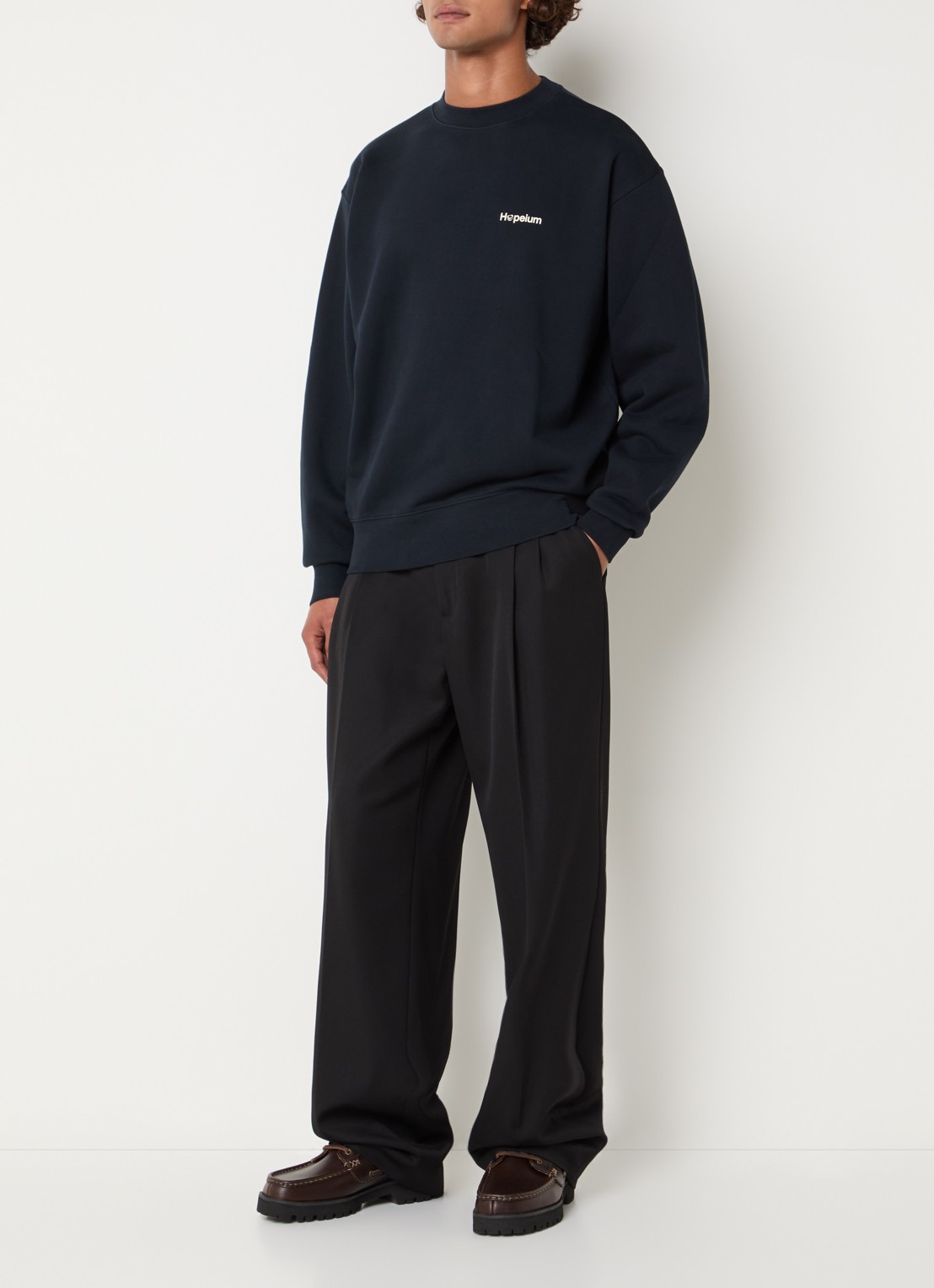 Hopeium Sweater met logo- en backprint - voorkant 2 donkerblauw