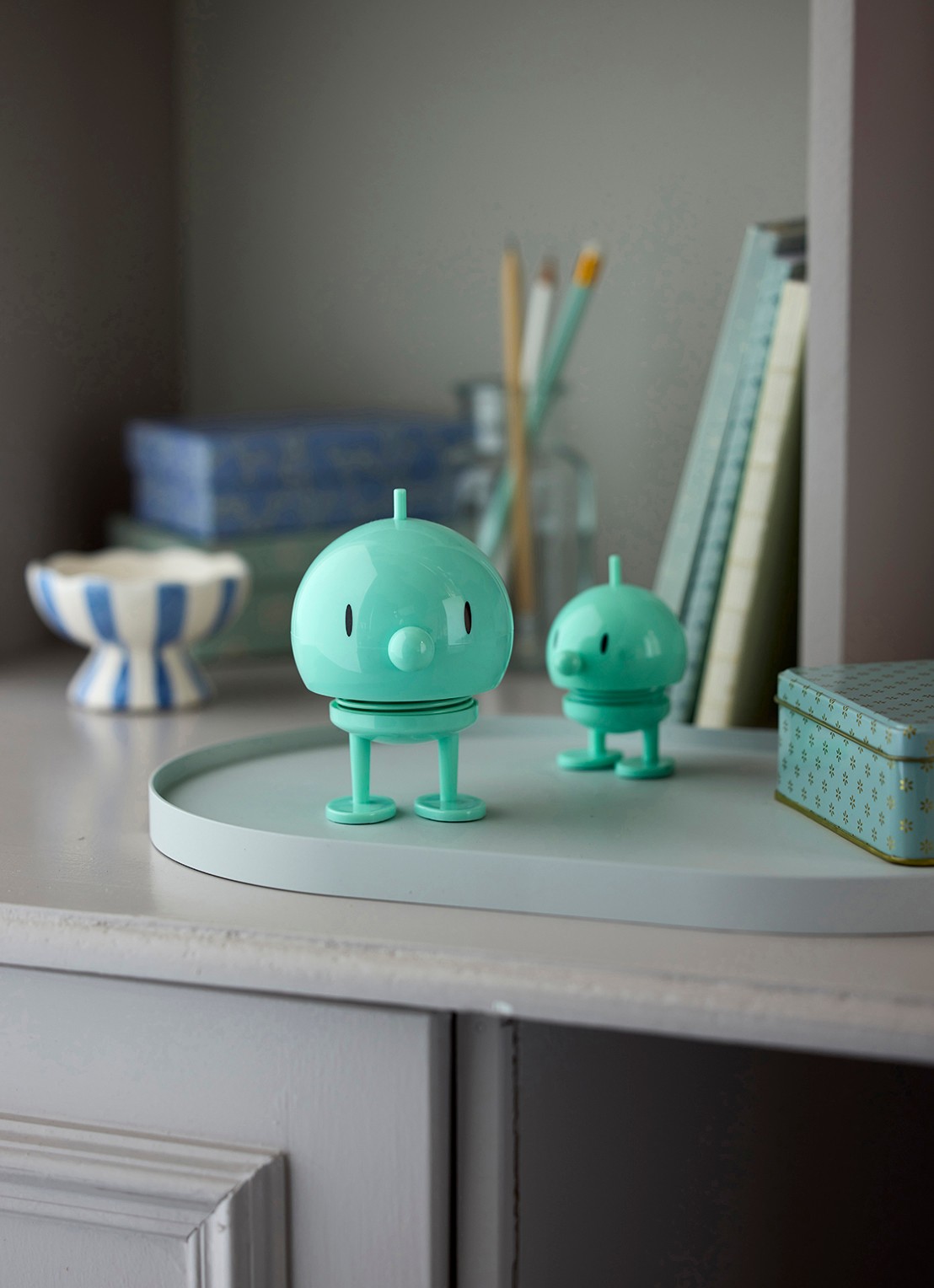 Hoptimist Bumble S ornament 7,6 cm - voorkant 2 mint