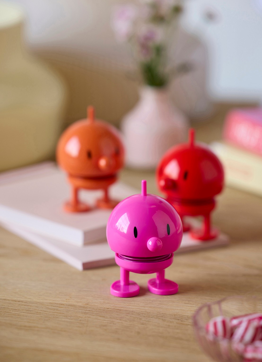 Hoptimist Bumble S ornament 7,6 cm - detail 3 roze