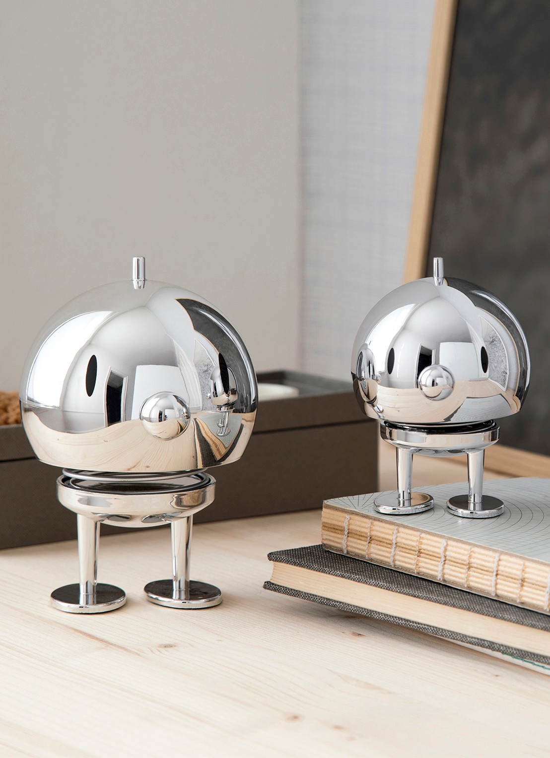 Hoptimist Hoptimist Bumble L ornament 15 cm - voorkant 2 metallic