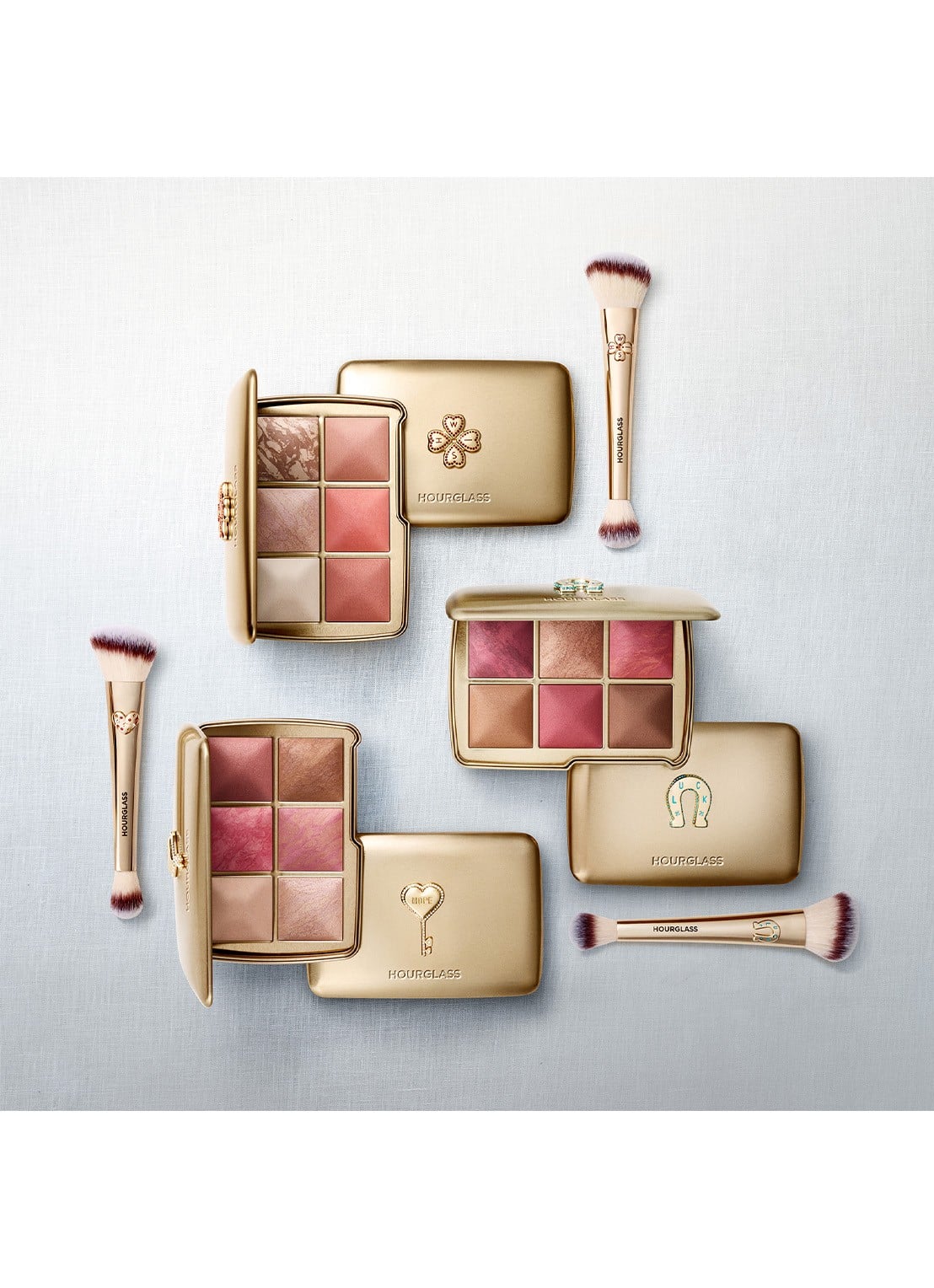Hourglass AMBIENT™ Lighting Edit Brush II - make-up kwast - detail 4 wish