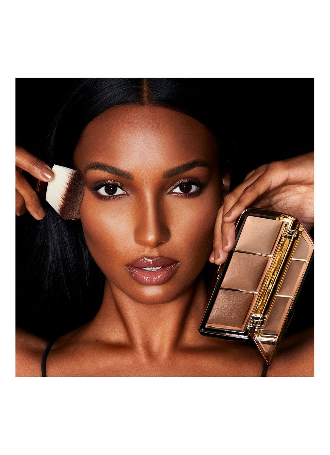 Hourglass AMBIENT™ Lighting Palette Volume 2 - highlighter palette - detail 4 donkerbeige