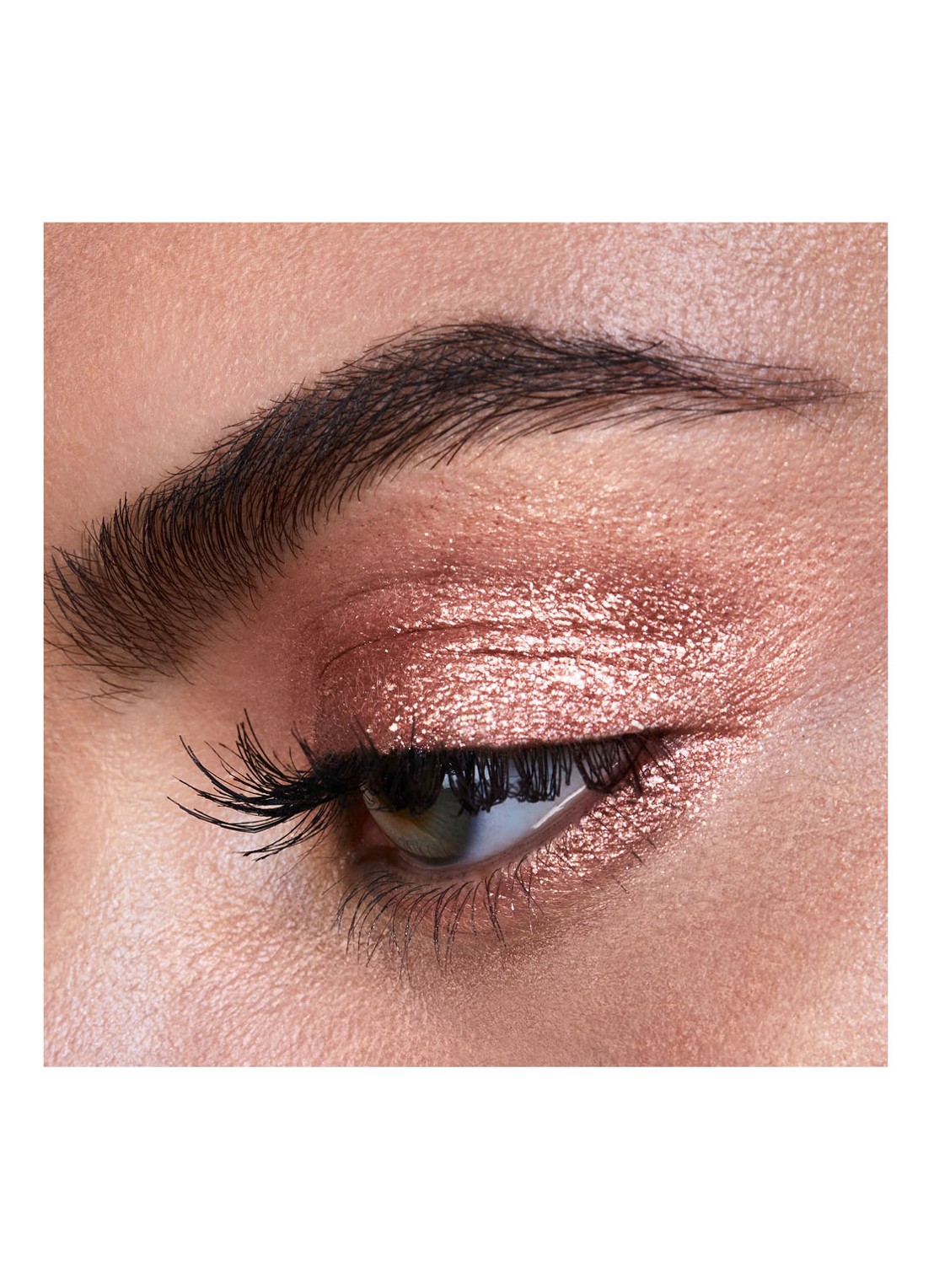 Hourglass SCATTERED LIGHT™ Glitter Eyeshadow - crème oogschaduw - detail reflect
