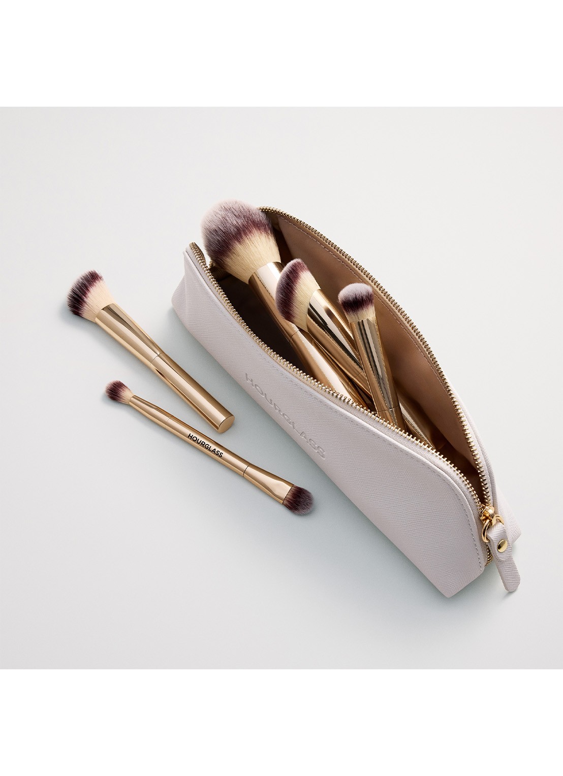 Hourglass The Travel Brush Set - make-up kwast set - voorkant 3 undefined