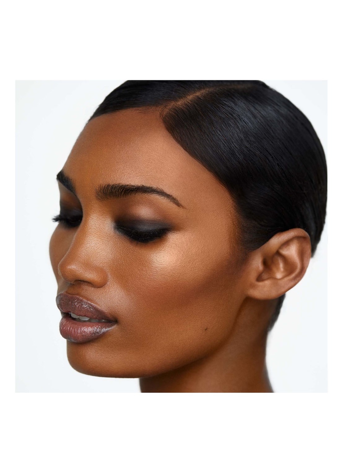 Hourglass Voyeur Waterproof Gel Eyeliner - detail 4 obsidian