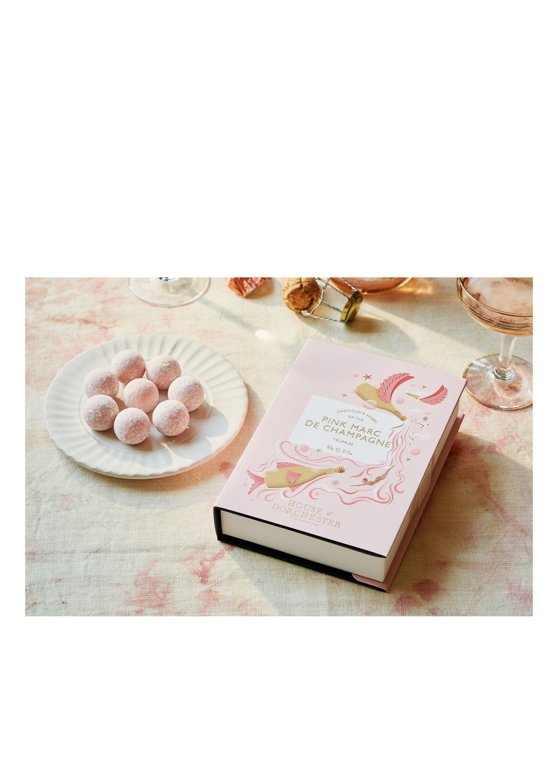 House of Dorchester Pink Champagne Truffles Book Box chocolade truffels 8 stuks - achterkant 2 undefined