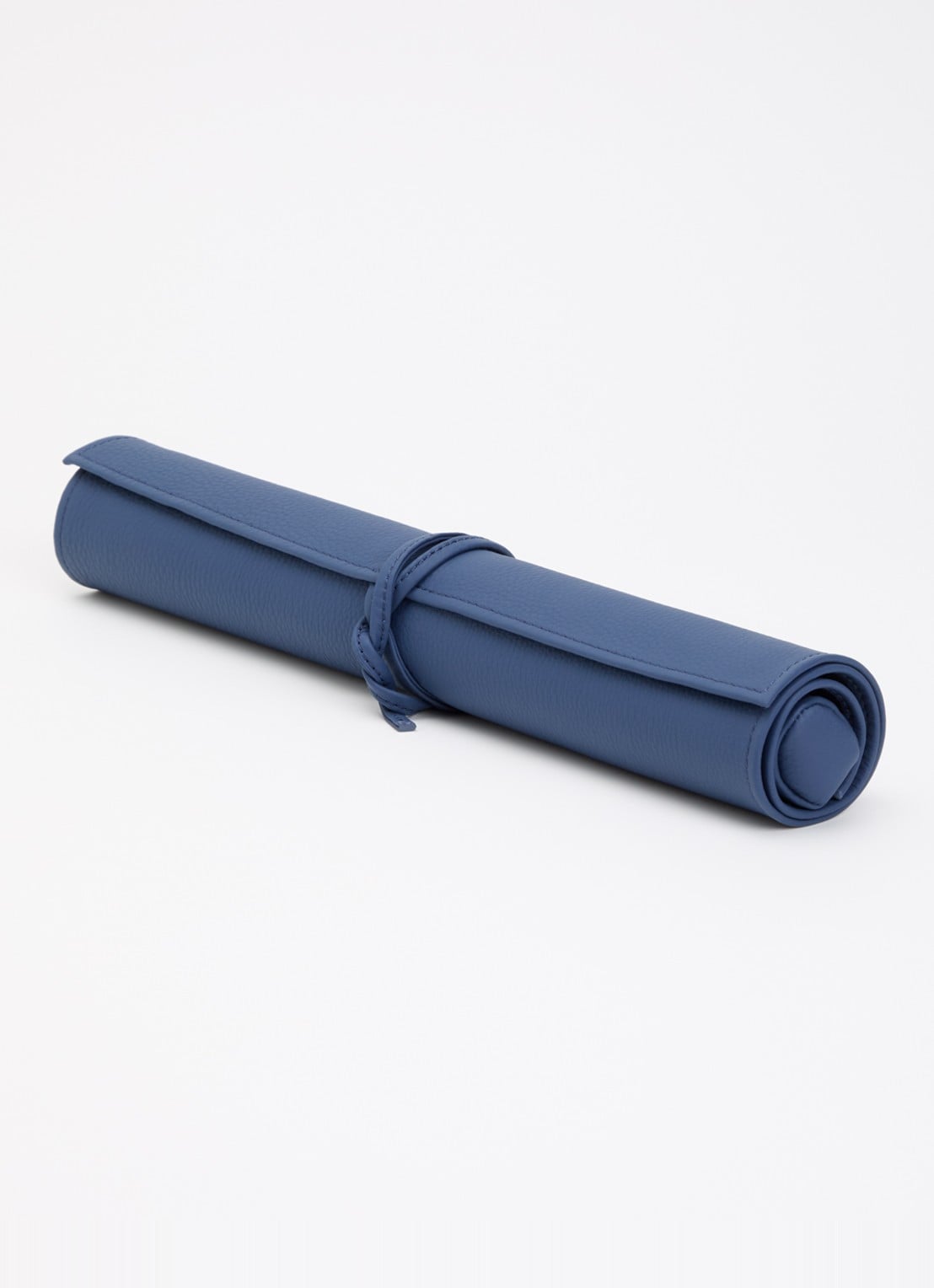 House of Nobilique Mens erger je niet reisspel in envelop van leer  - voorkant 2 donkerblauw