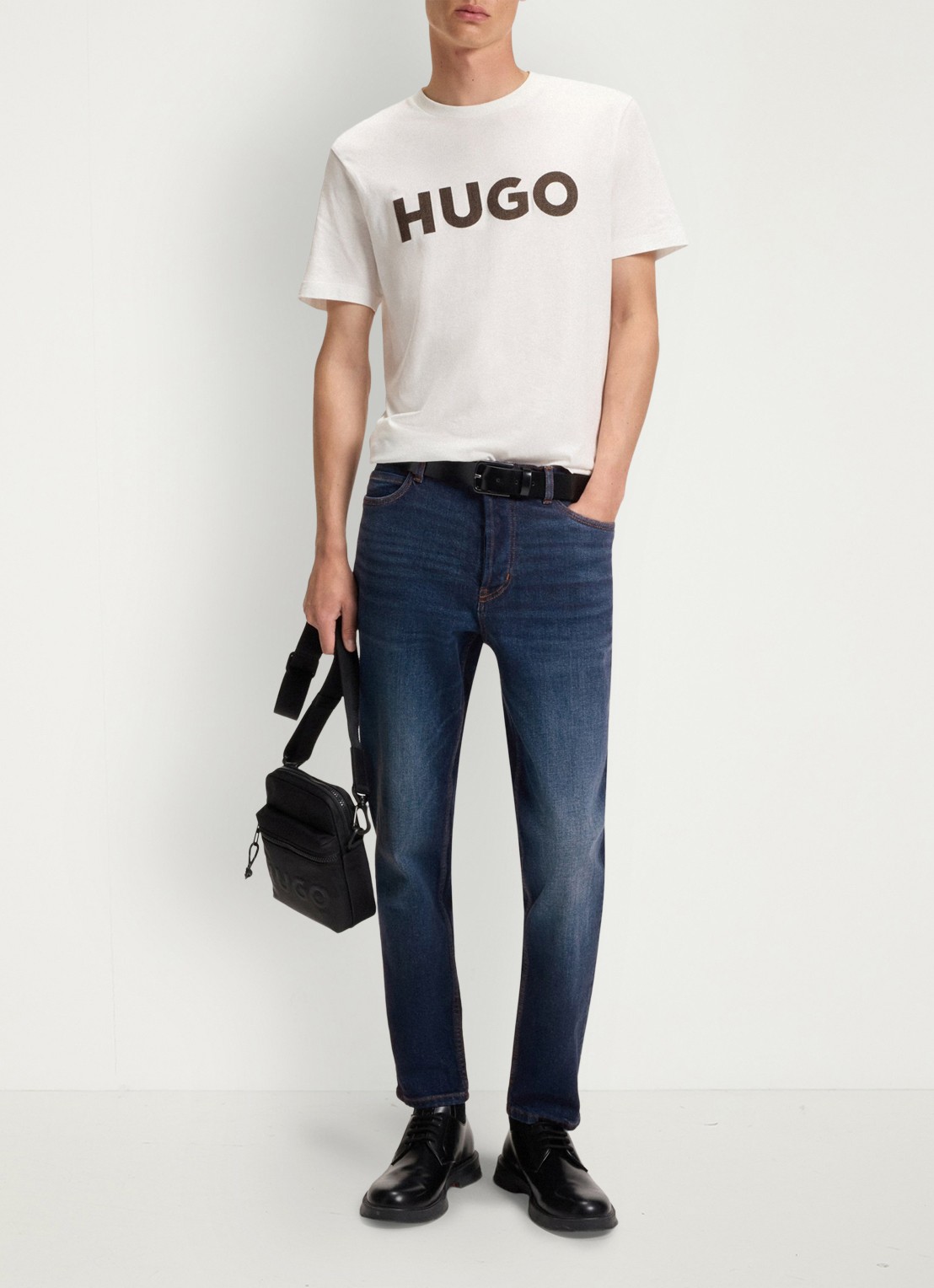 HUGO 634 slim fit jeans met donkere wassing - voorkant 2 indigo