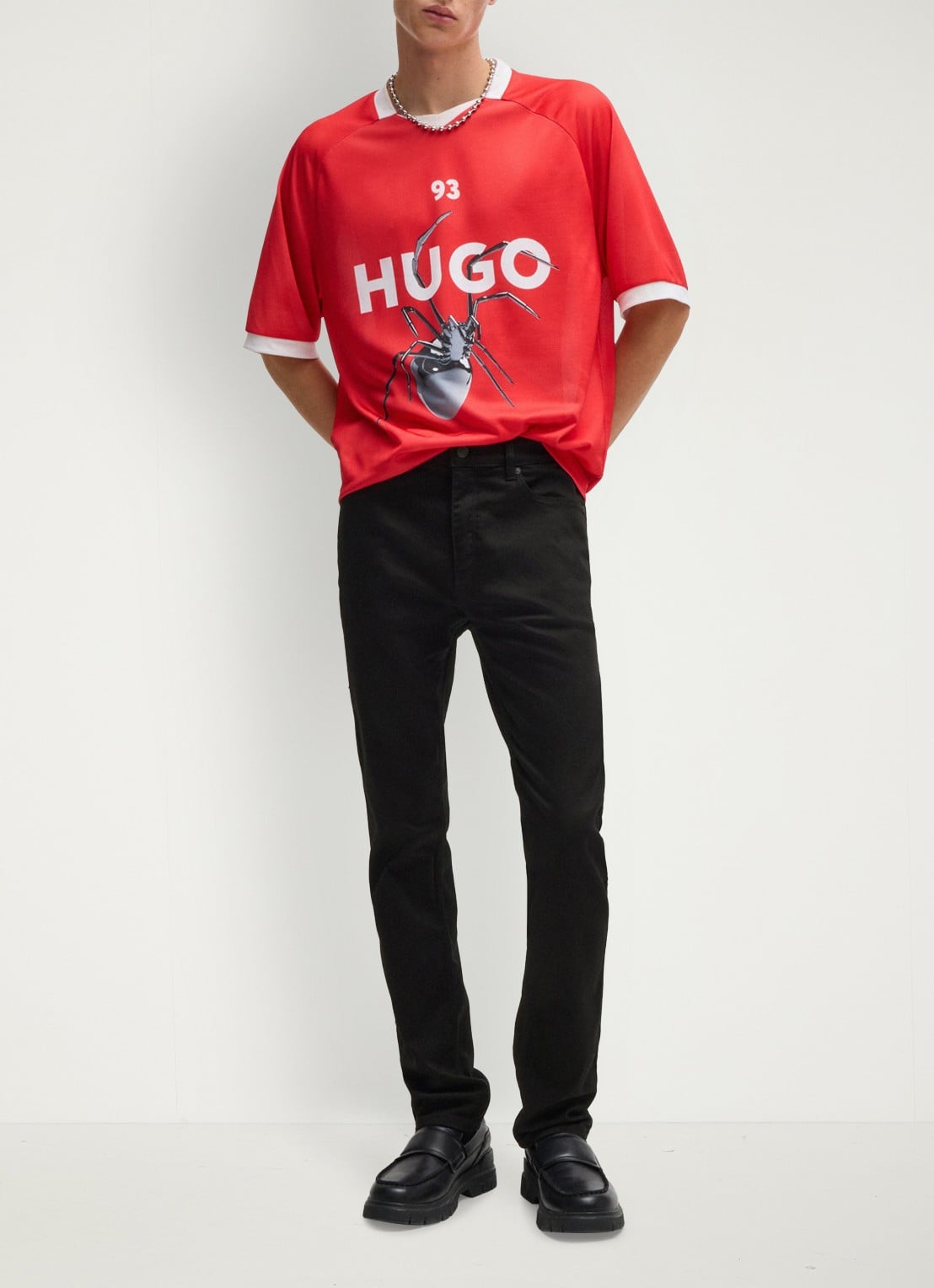 HUGO 708 slim fit jeans met gekleurde wassing - voorkant 2 zwart